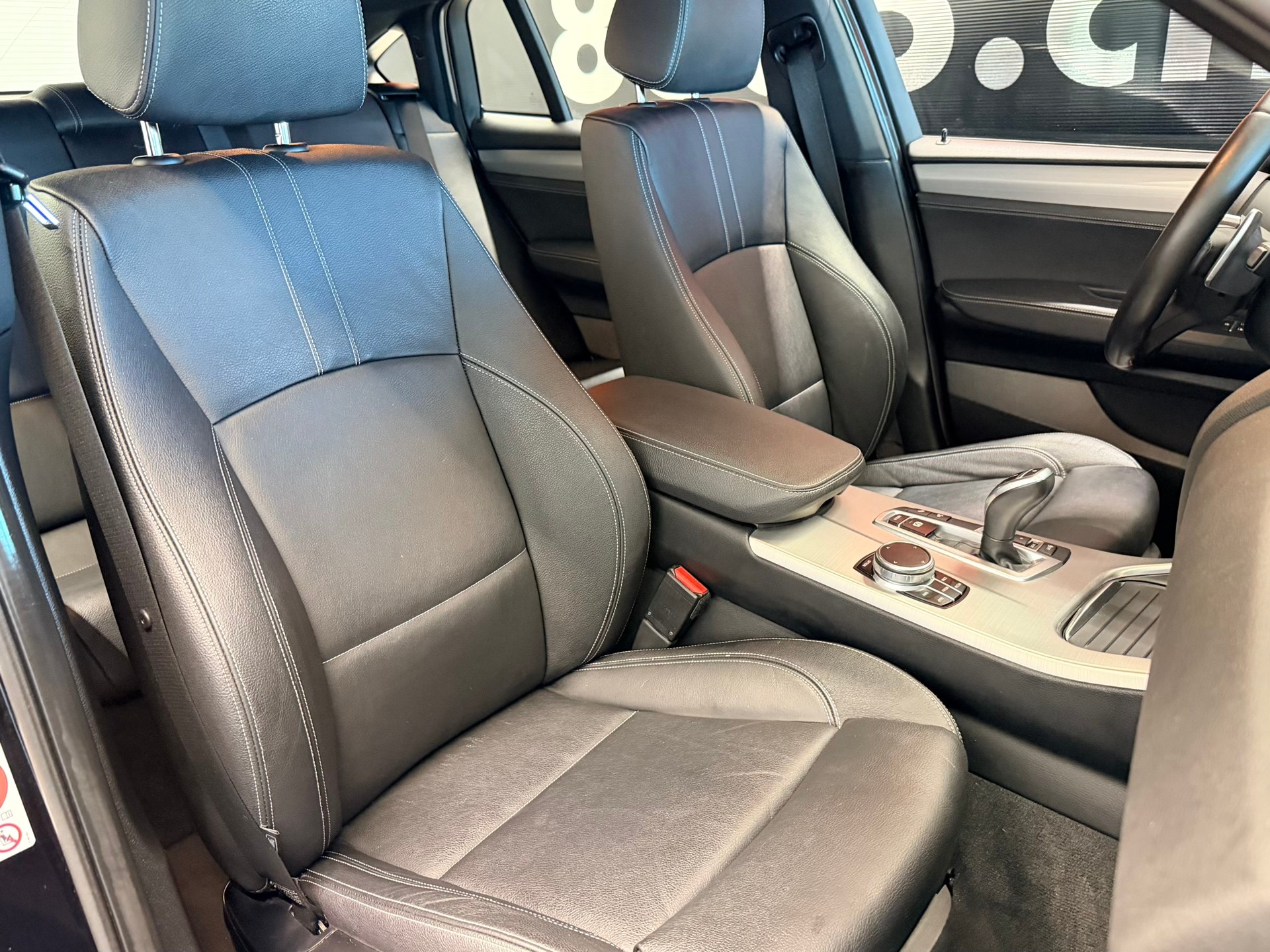 BMW X4 xDrive 35d M Sport Steptronic-image-21