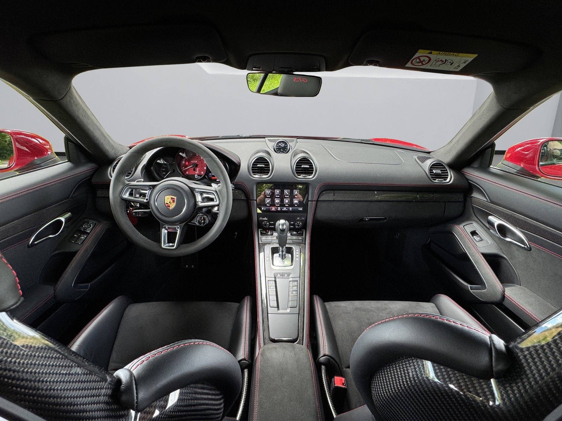 PORSCHE 718 Cayman GTS 4.0 PDK-image-10