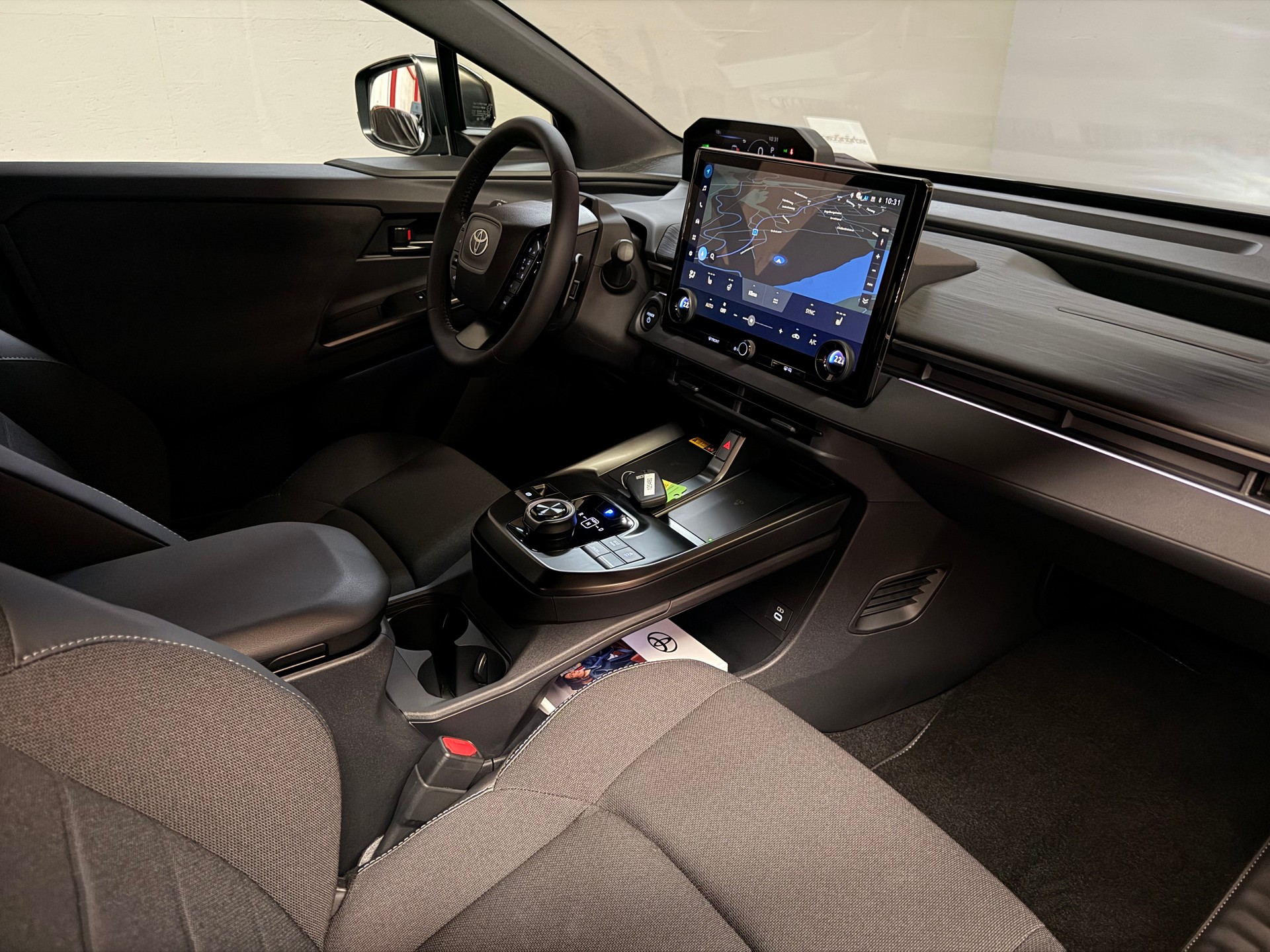 TOYOTA C-HR+ 77 kWh Style FWD-image-21