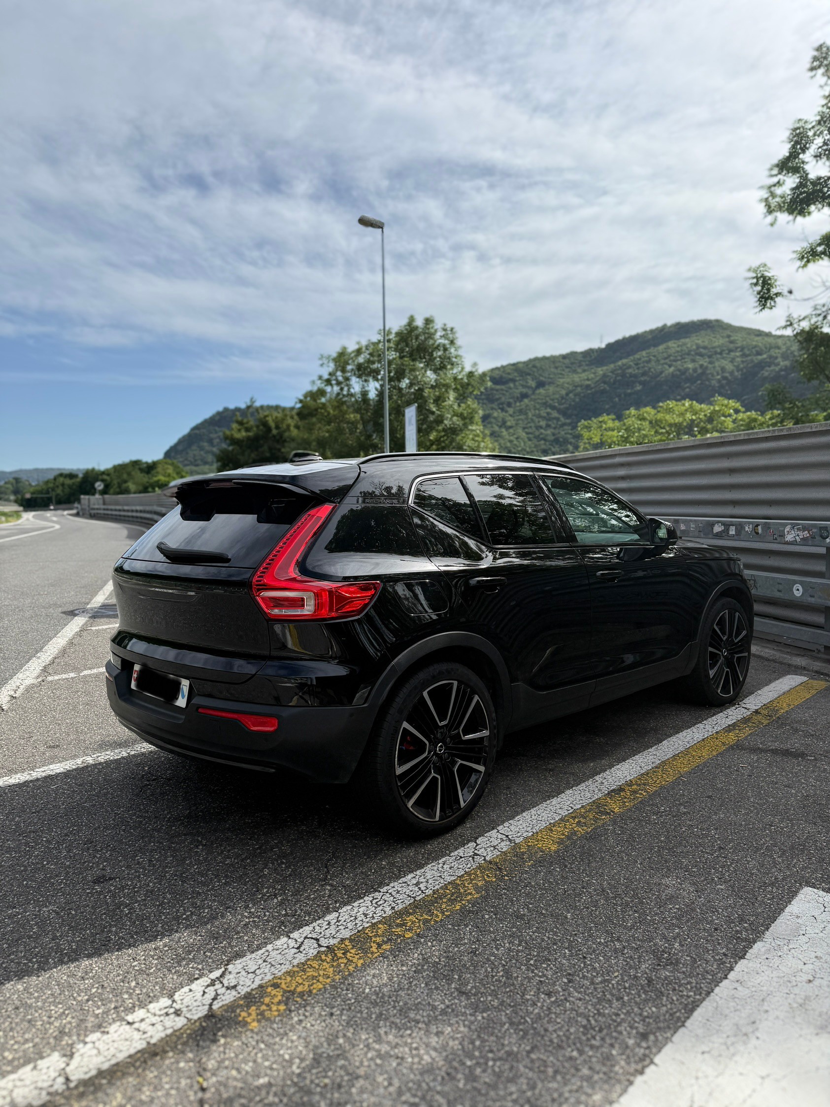 VOLVO T5 TwE R-Design DCT (frisch ab MFK 11.8.2026)-image-5