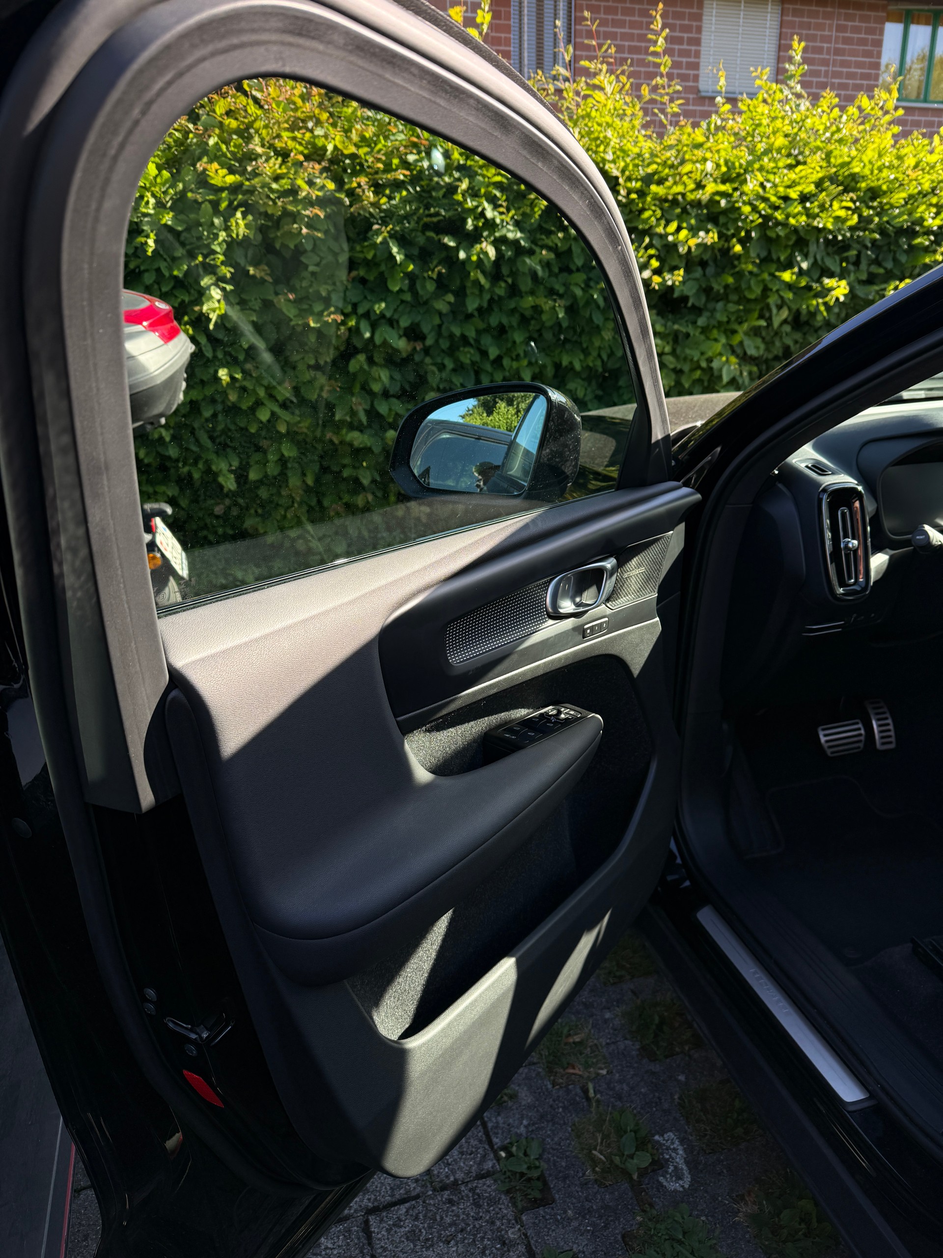 VOLVO T5 TwE R-Design DCT (frisch ab MFK 11.8.2026)-image-7