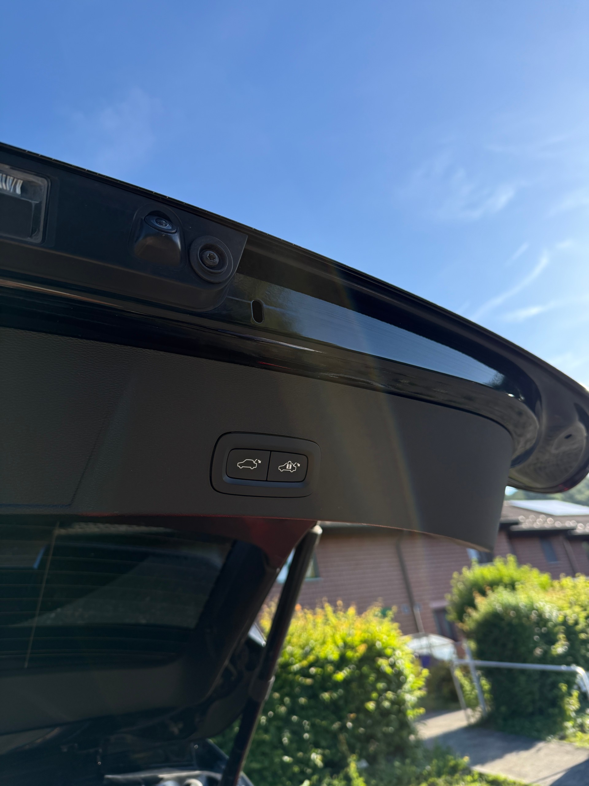 VOLVO T5 TwE R-Design DCT (frisch ab MFK 11.8.2026)-image-17
