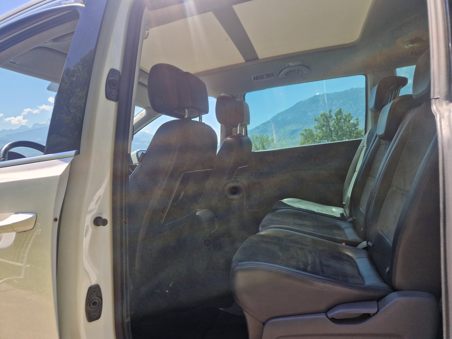 VW Sharan 2.0 TDI BMT Trendline 4Motion-image-7