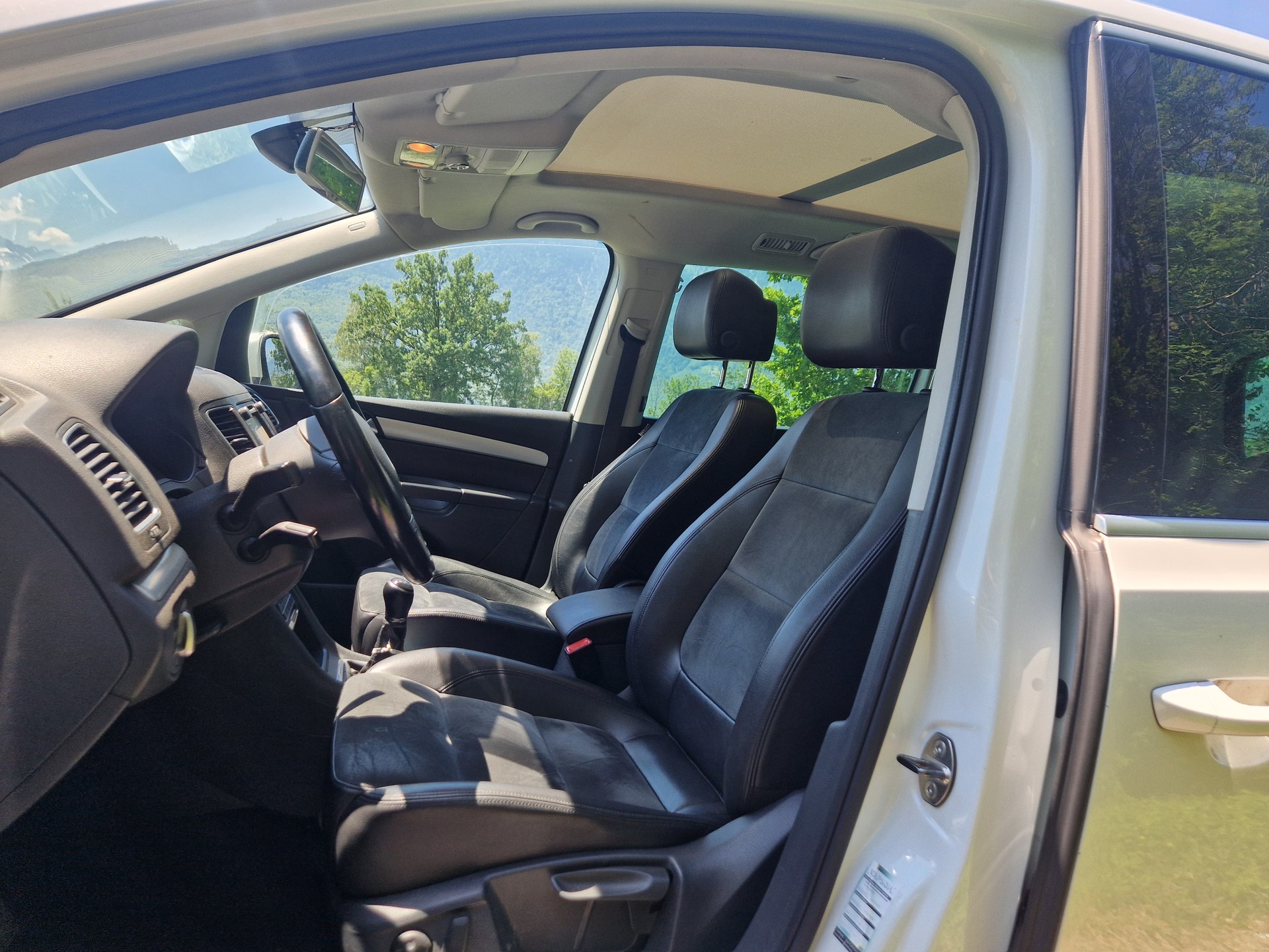 VW Sharan 2.0 TDI BMT Trendline 4Motion-image-10