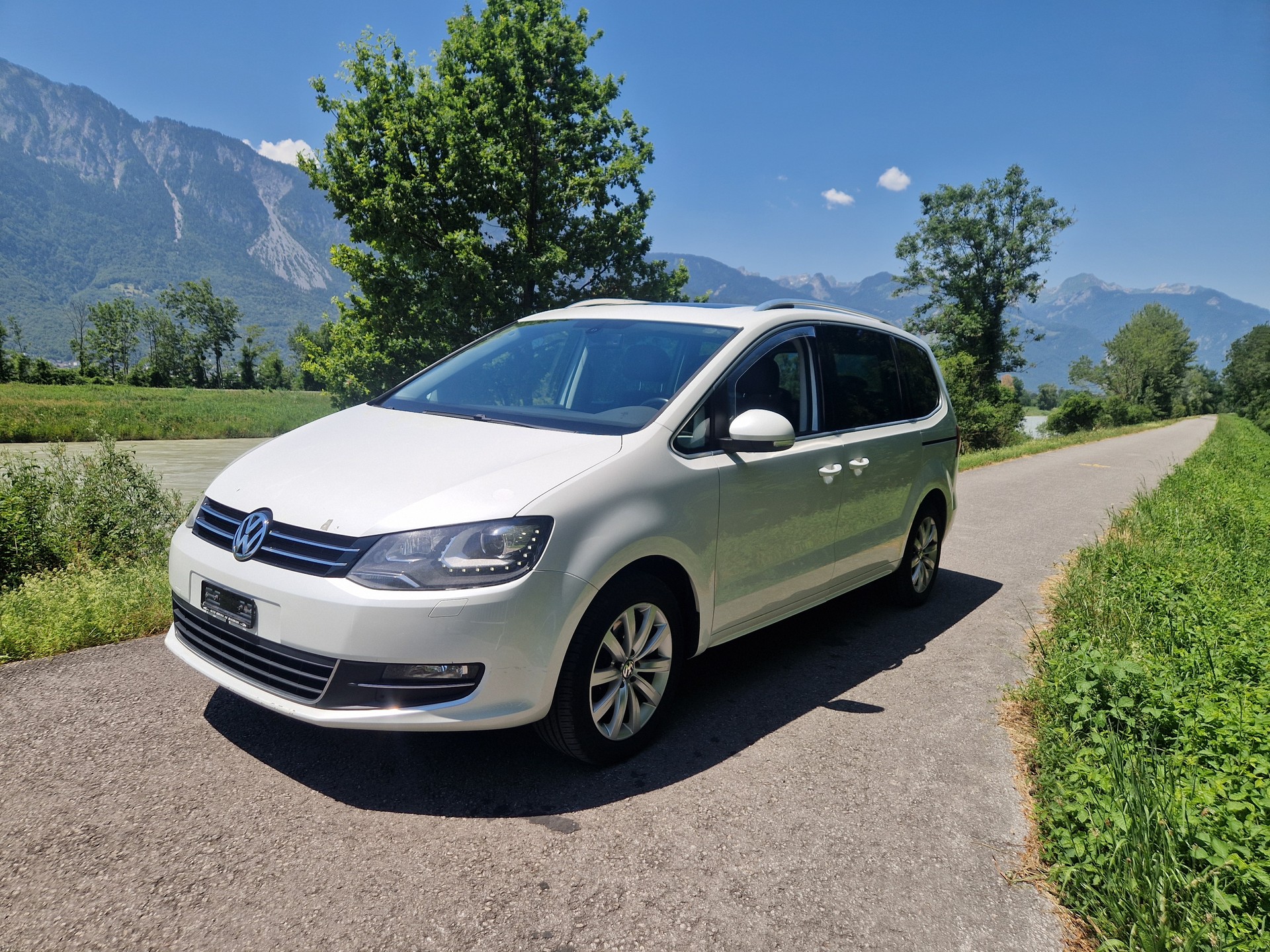 VW Sharan 2.0 TDI BMT Trendline 4Motion
