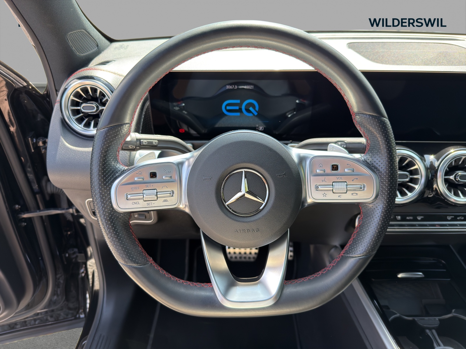 MERCEDES-BENZ EQB 350 AMG Line 4Matic-image-8
