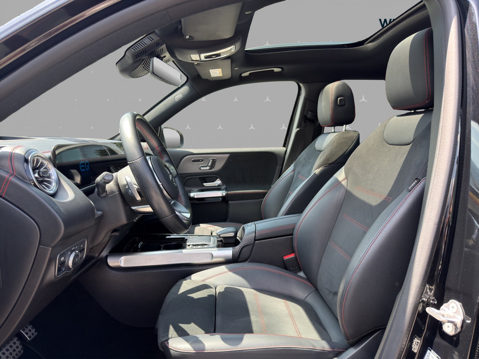 MERCEDES-BENZ EQB 350 AMG Line 4Matic-image-6