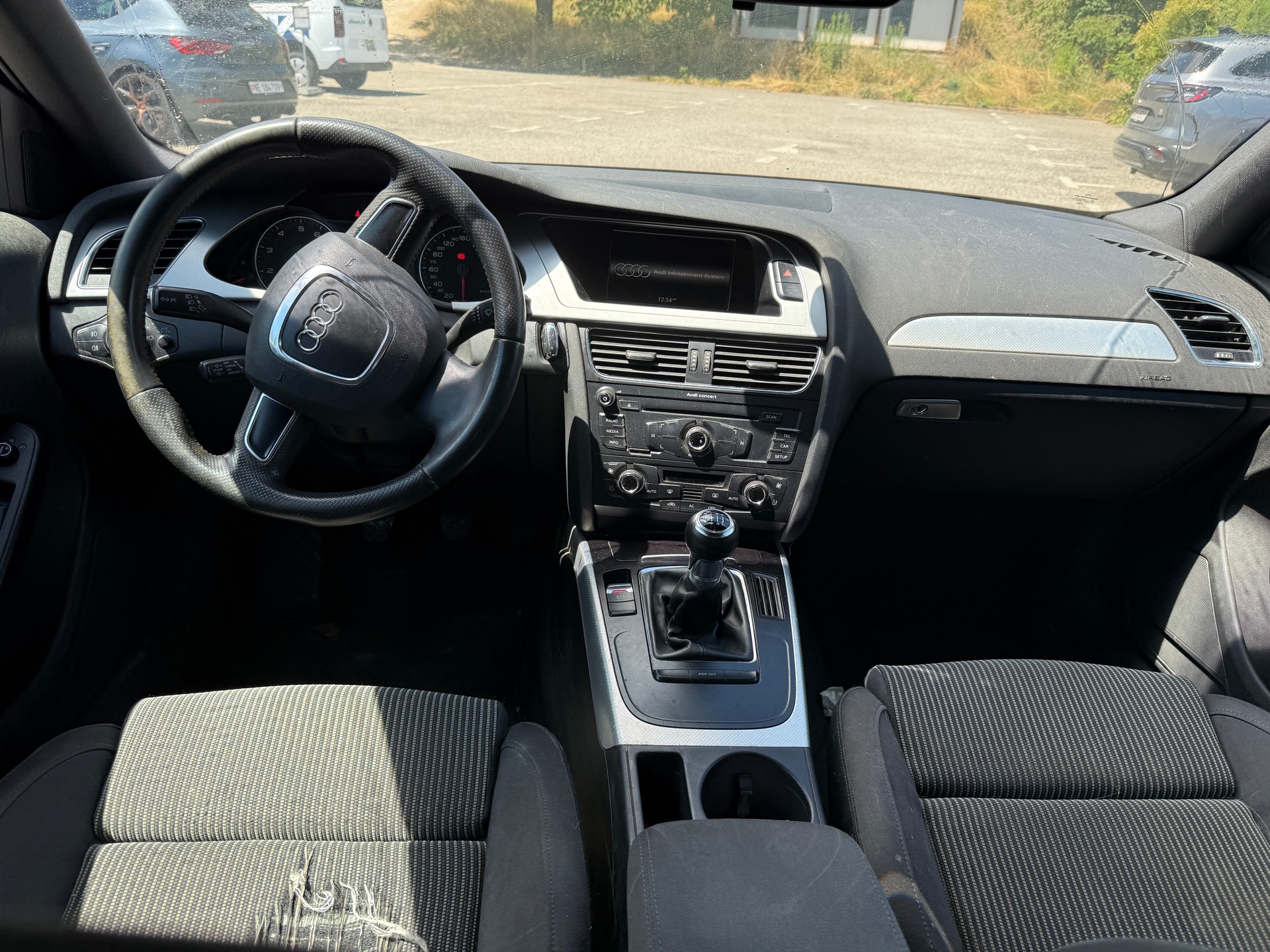 AUDI A4 Avant 1.8 TFSI-image-9