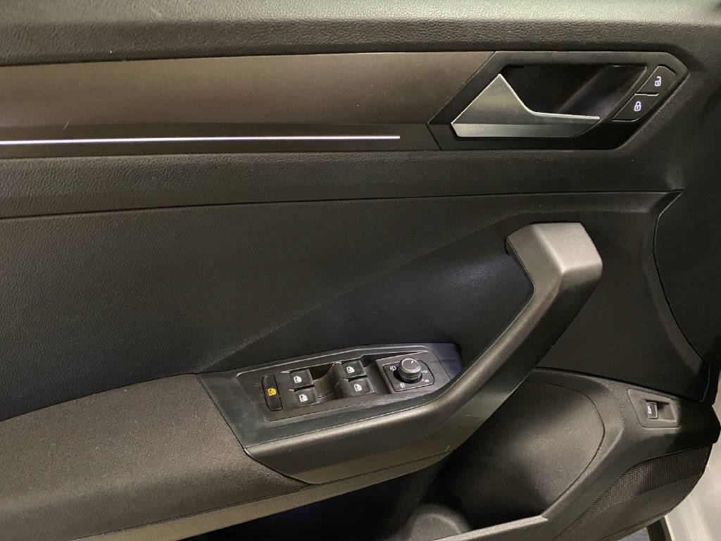 VW T-Roc 2.0 TSI Advance DSG 4motion-image-11