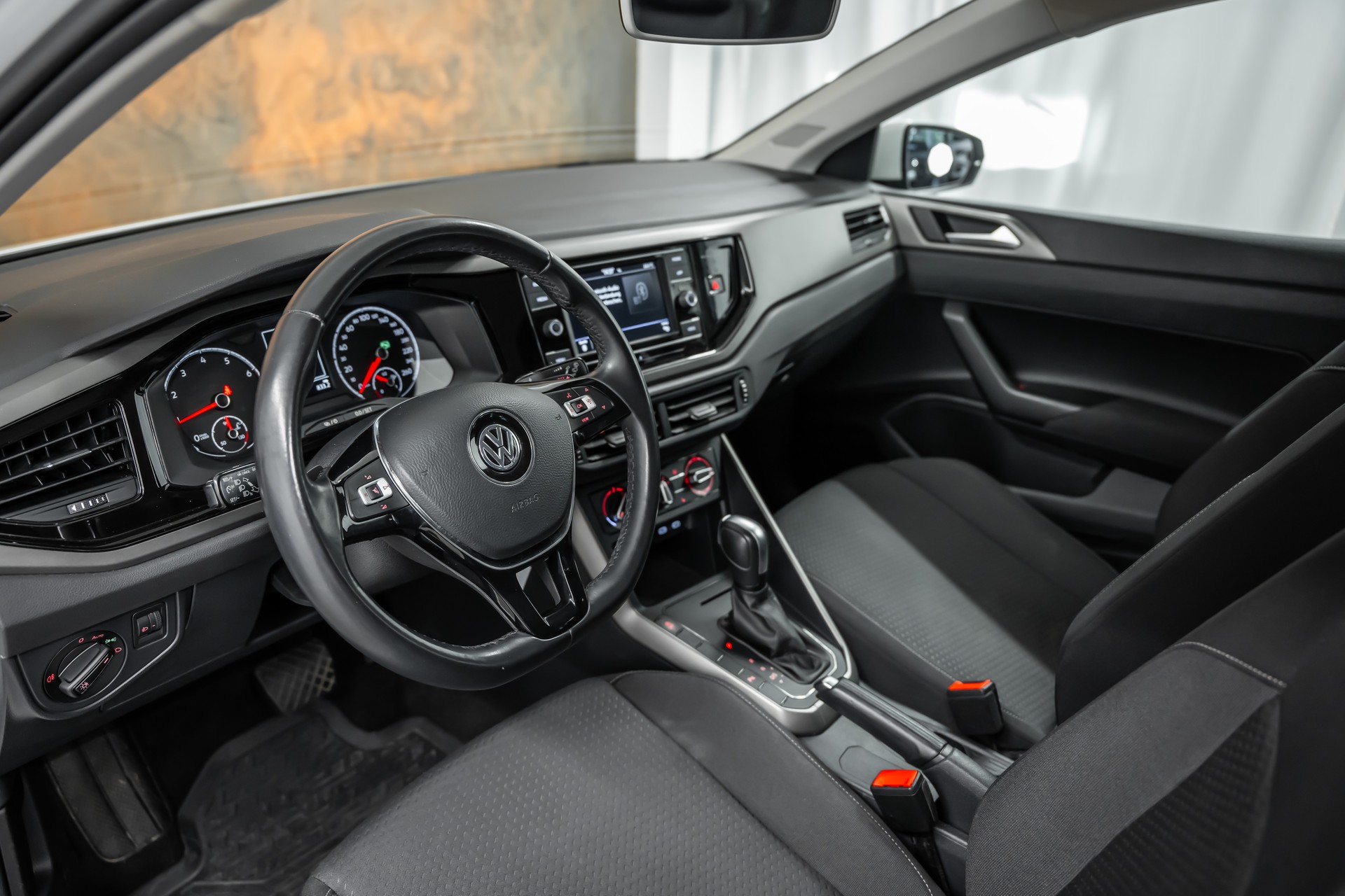 VW Polo 1.0 TSI BMT Comfortline DSG *Automatik*CH-Fahrzeug*-image-10