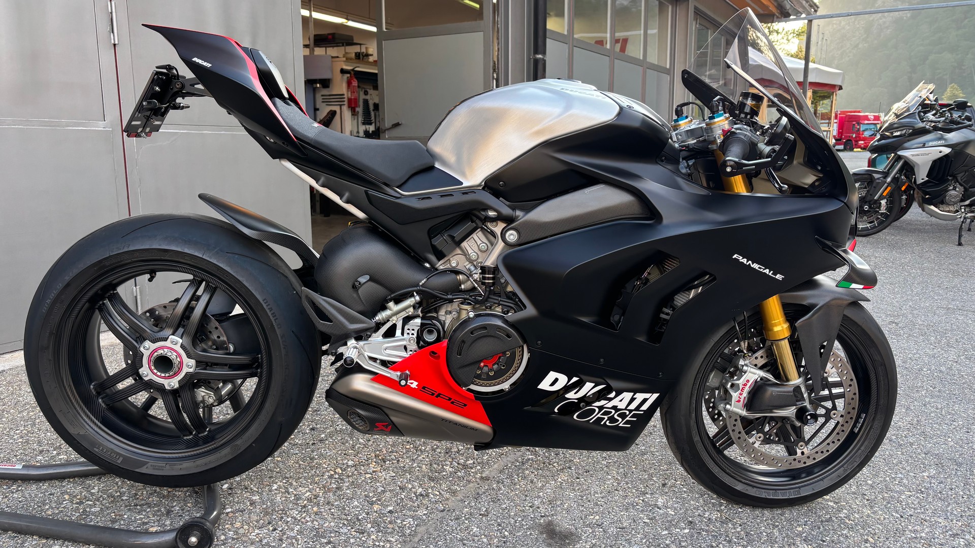 DUCATI Panigale V4 SP2-image-0