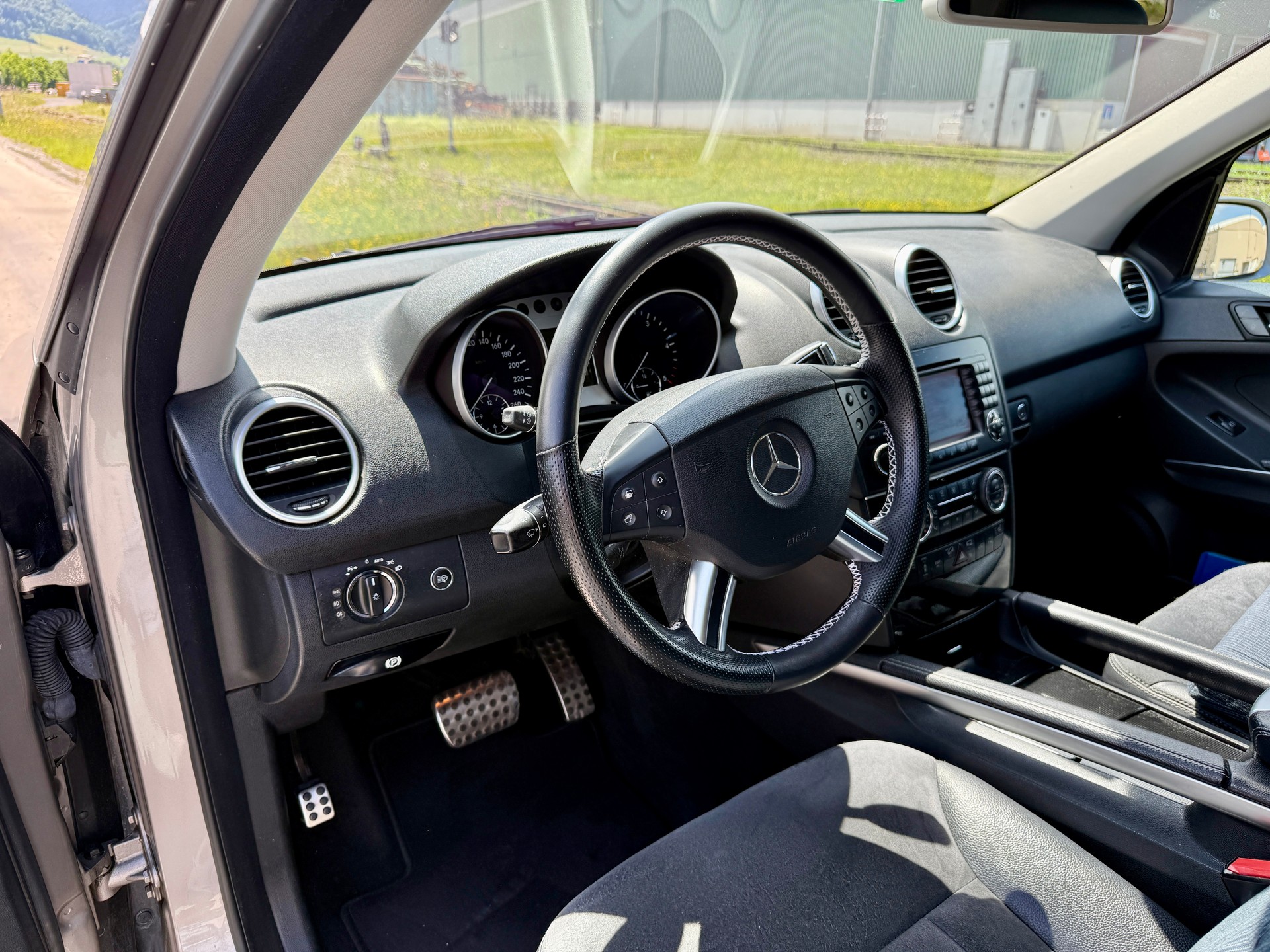 MERCEDES-BENZ ML 320 CDI 4Matic 7G-Tronic-image-6