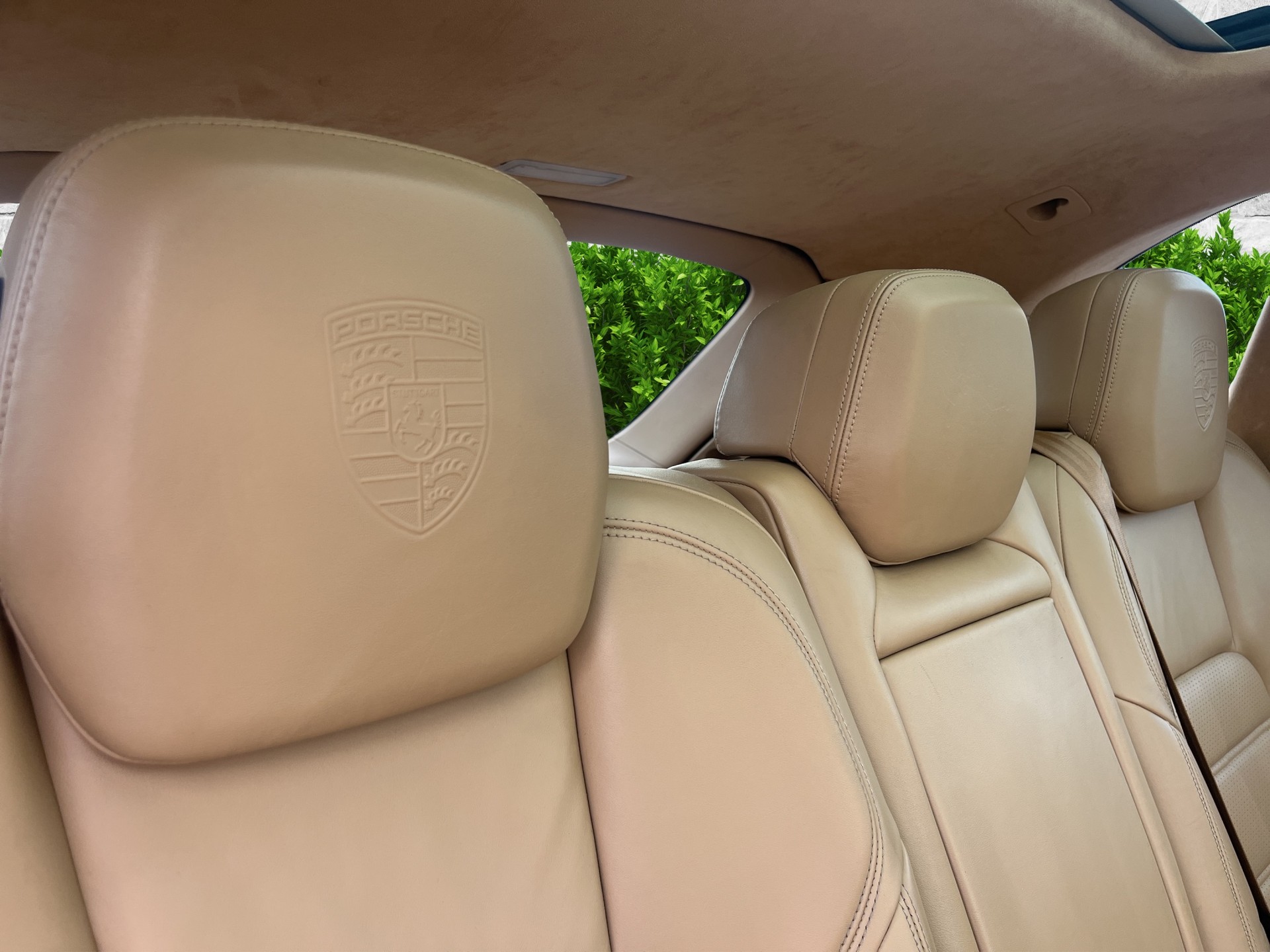 PORSCHE Cayenne Turbo-image-20