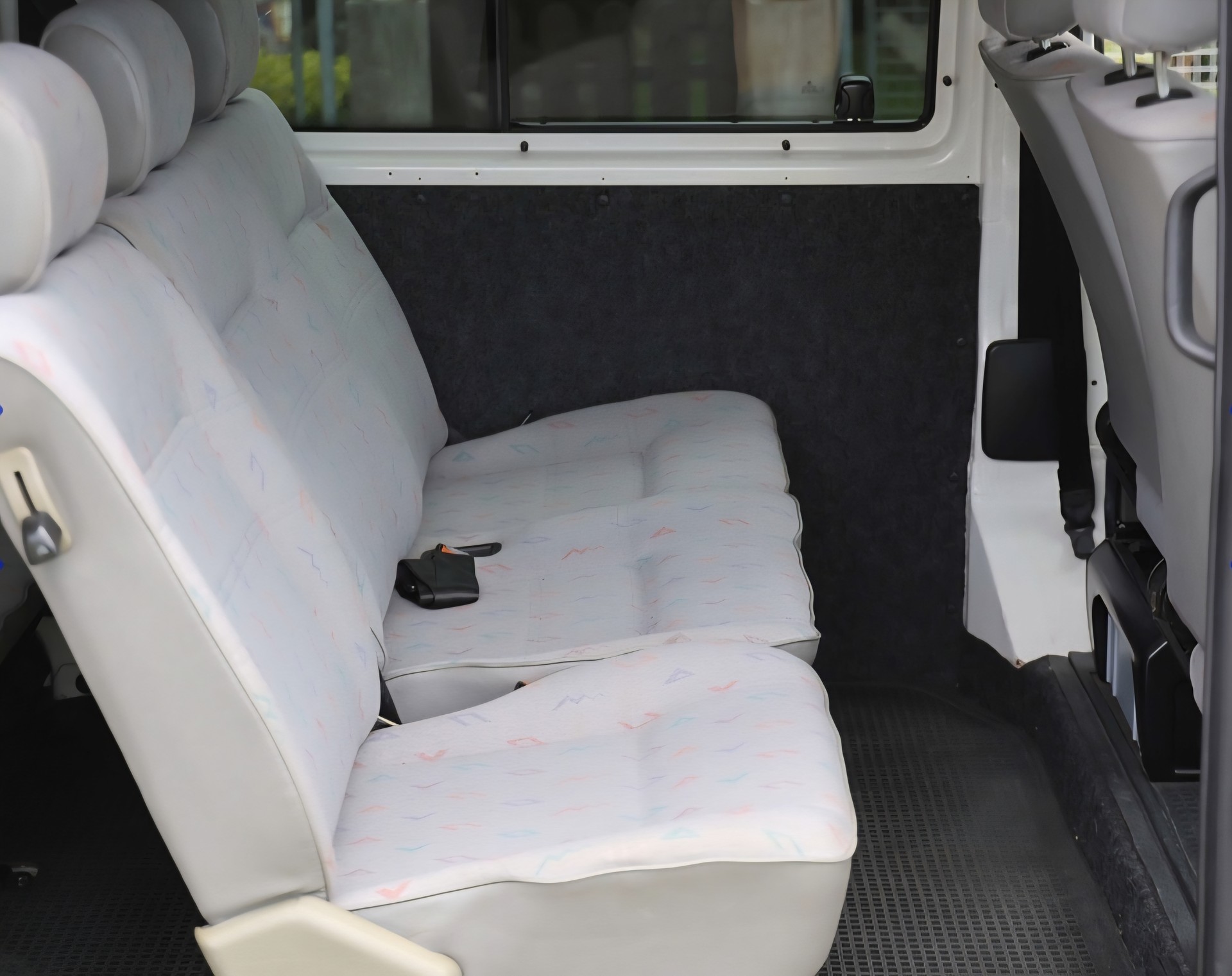 VW T4 Camper-image-12
