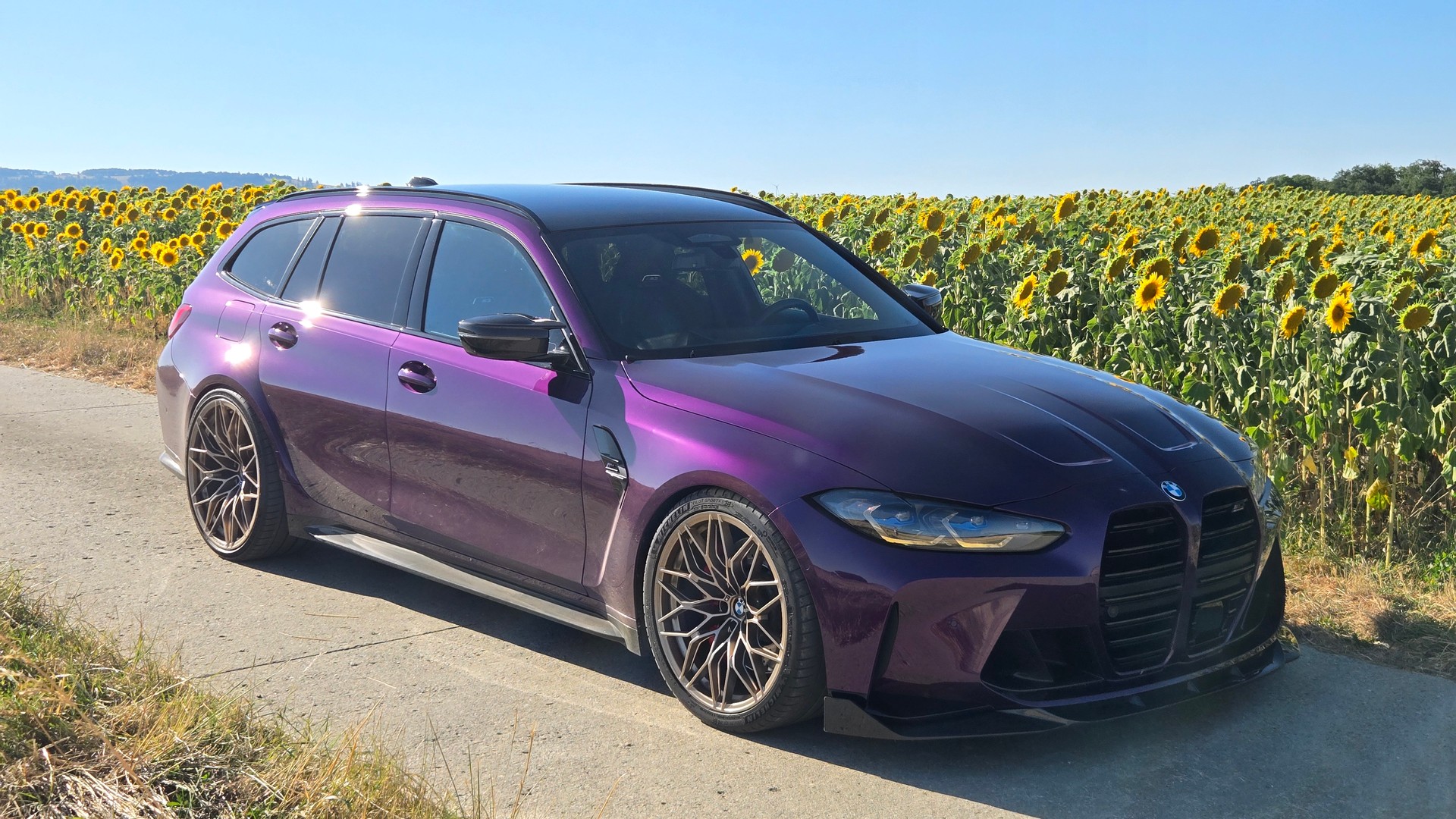 BMW M3 Touring xDrive Competition M-image-5