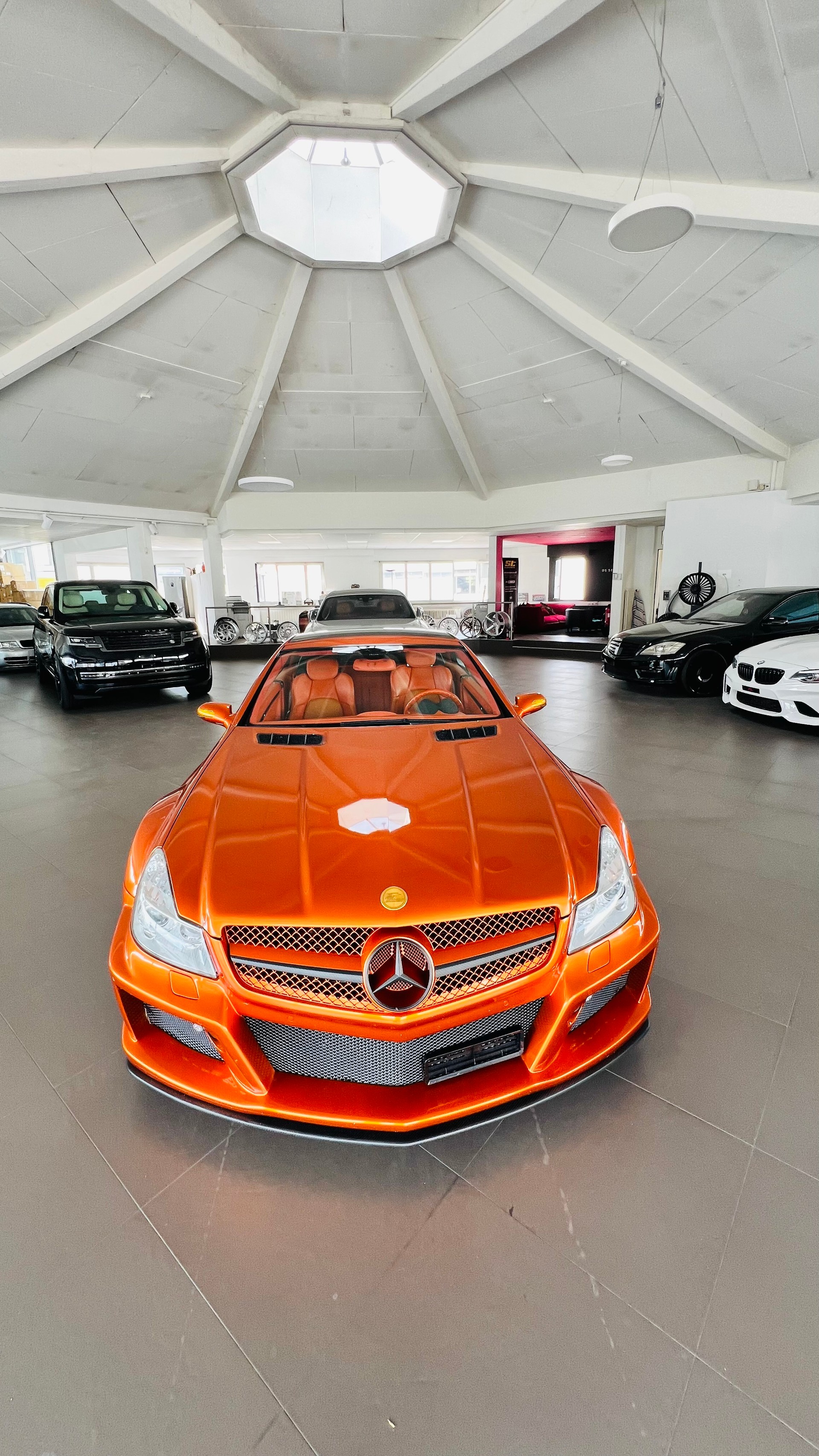 MERCEDES-BENZ SL 65 AMG Automatic-showroom-element-3
