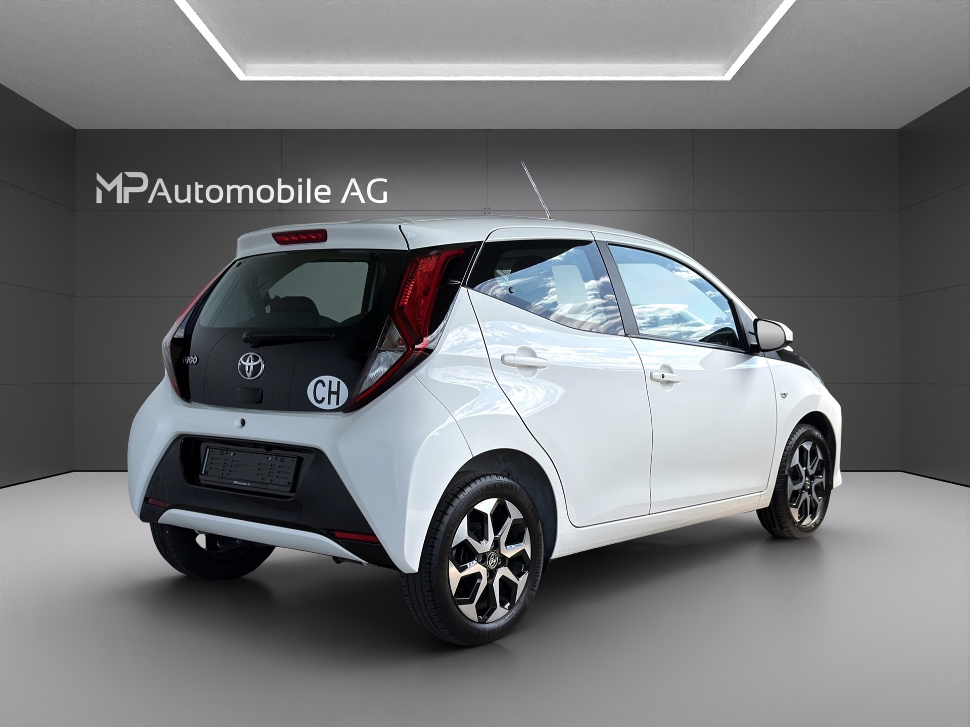TOYOTA Aygo 1.0 VVT-i Trend X-shift-showroom-element-2