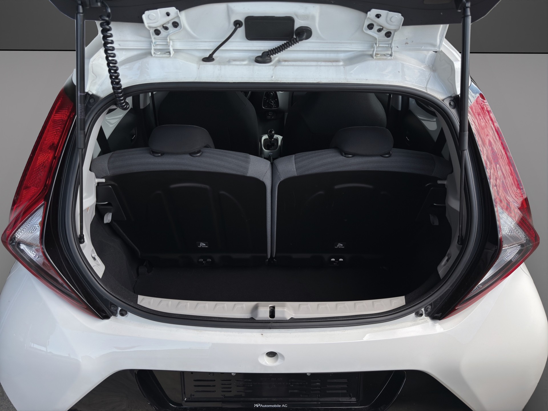 TOYOTA Aygo 1.0 VVT-i Trend X-shift-showroom-element-3