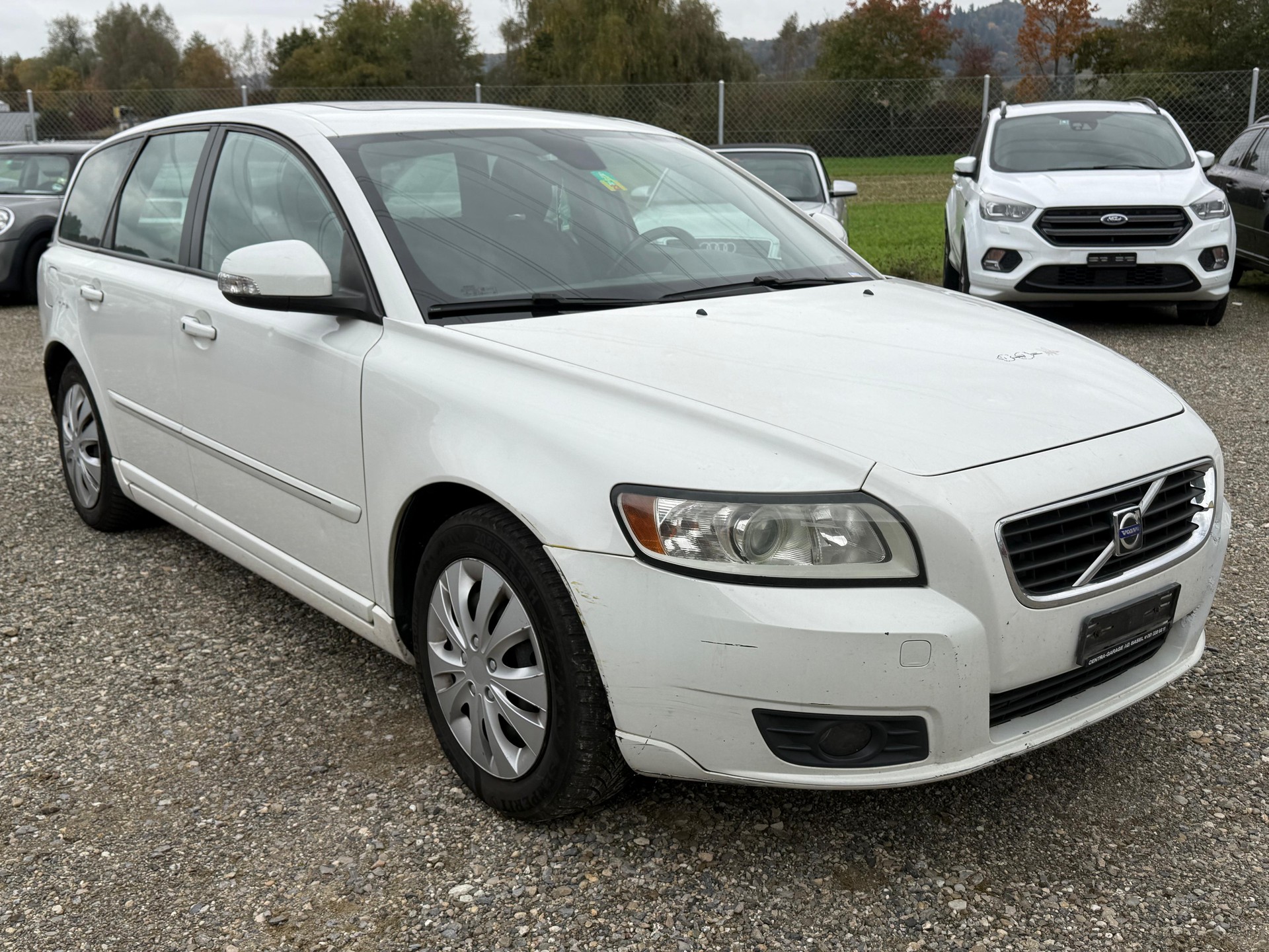 VOLVO V50 D5-image-1