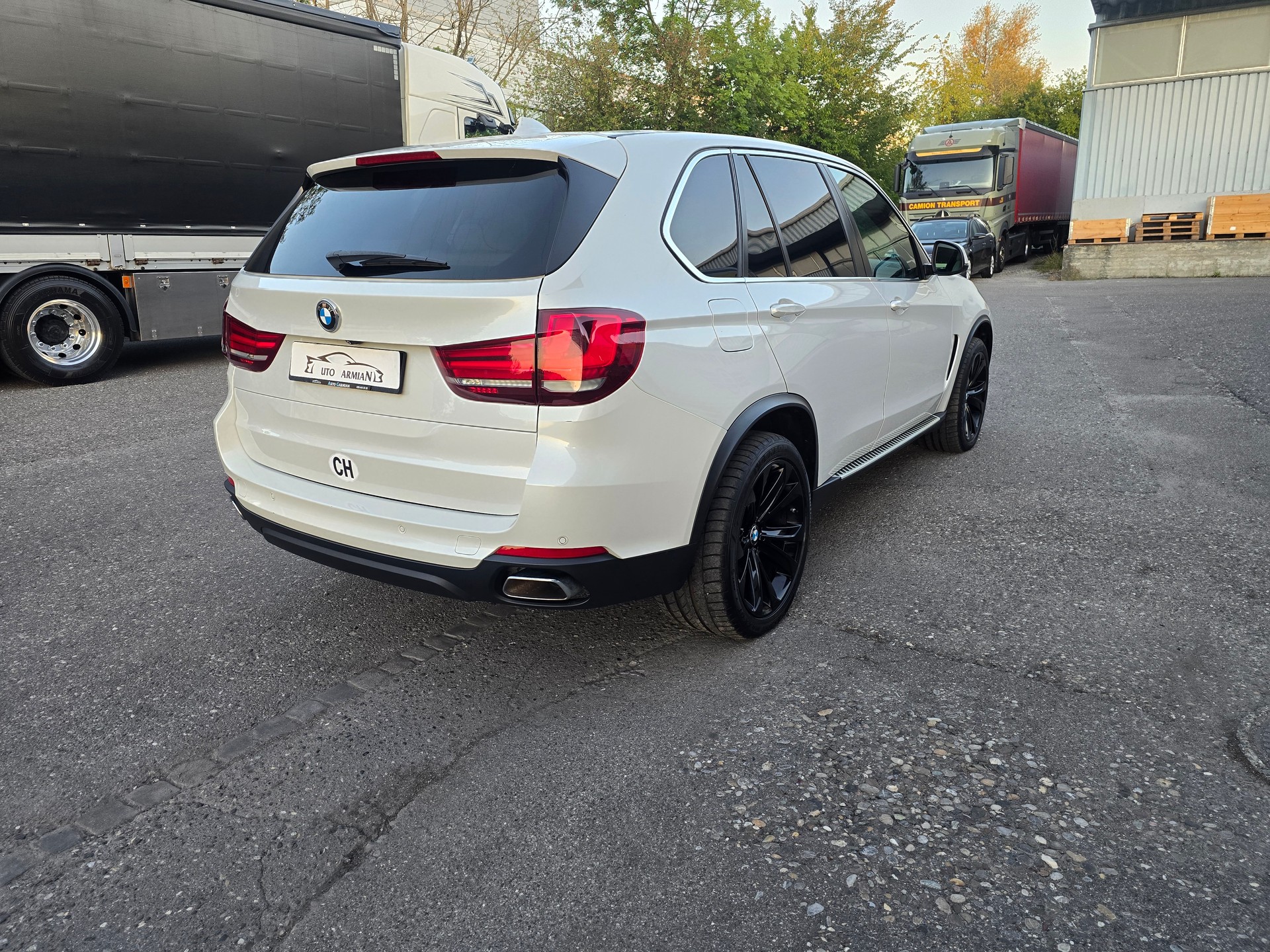 BMW X5 xDrive 40d Steptronic-image-4