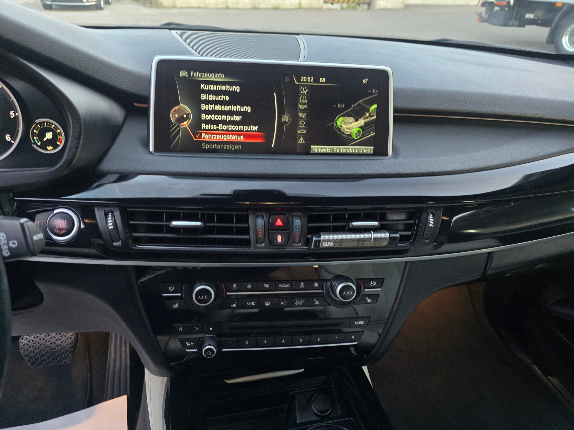 BMW X5 xDrive 40d Steptronic-image-21