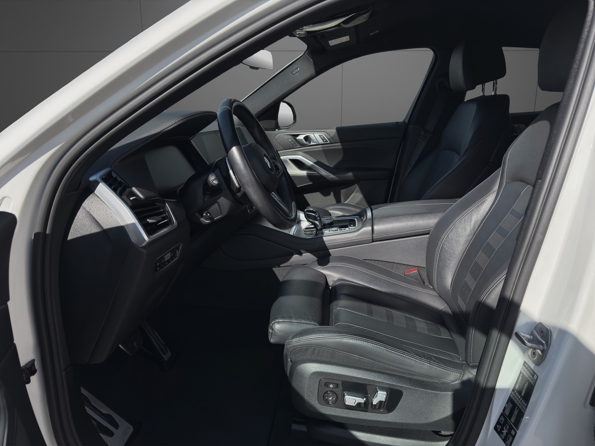 BMW X6 xDrive 40i Steptronic M Sport-image-5