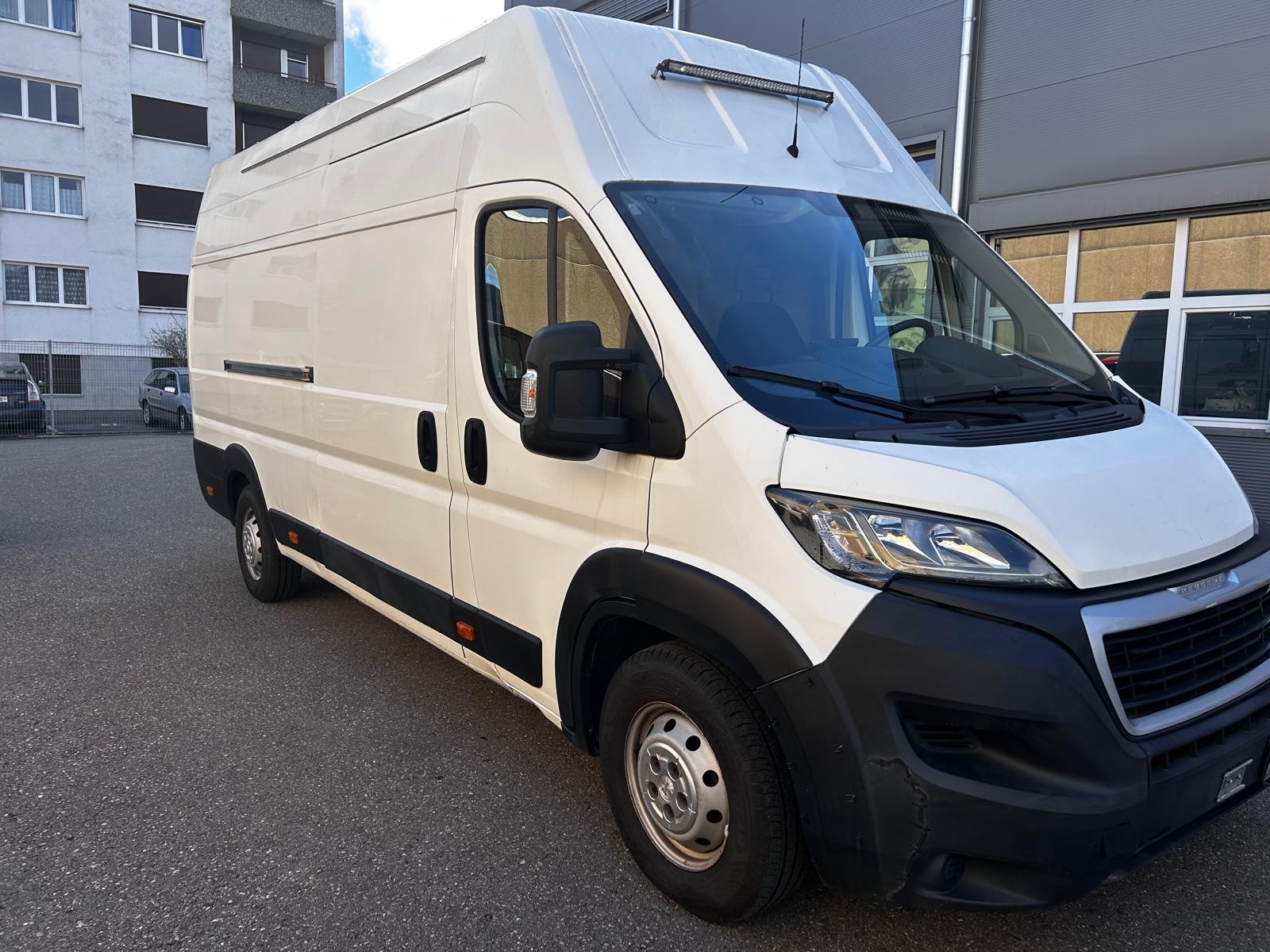 PEUGEOT 435 L4H3-image-2