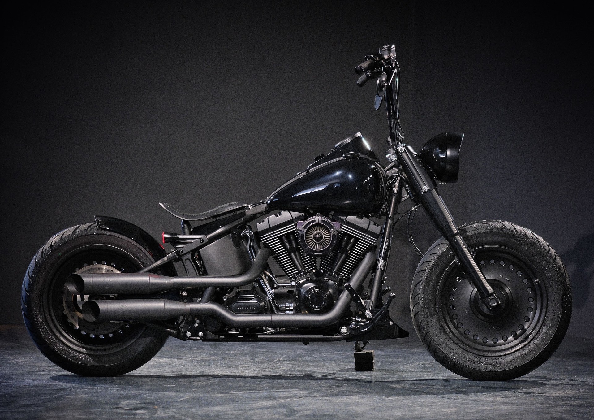 HARLEY-DAVIDSON FLSTFB Fat Boy Special ABS