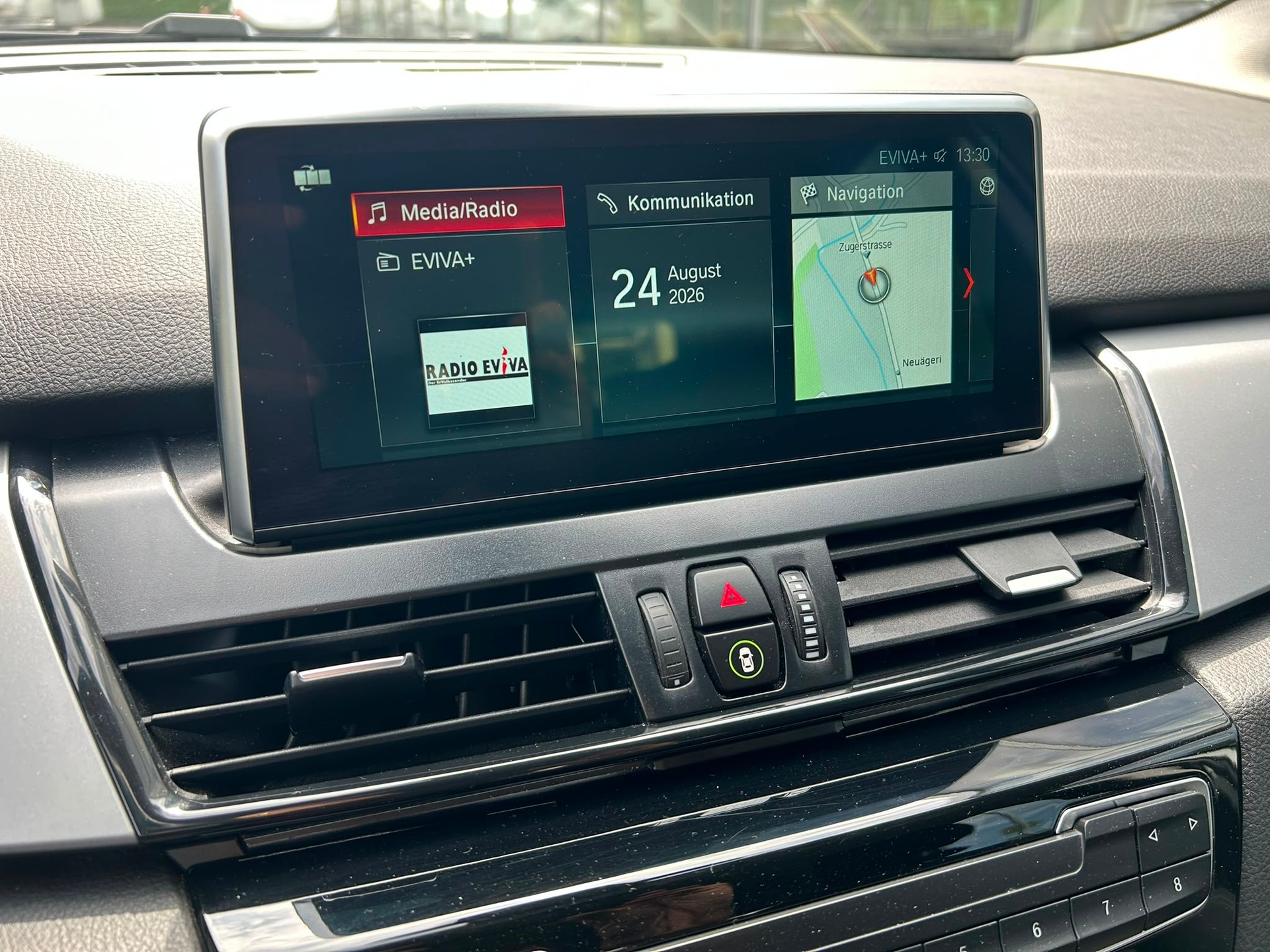 BMW 218d xDrive Active Tourer Steptronic-image-7