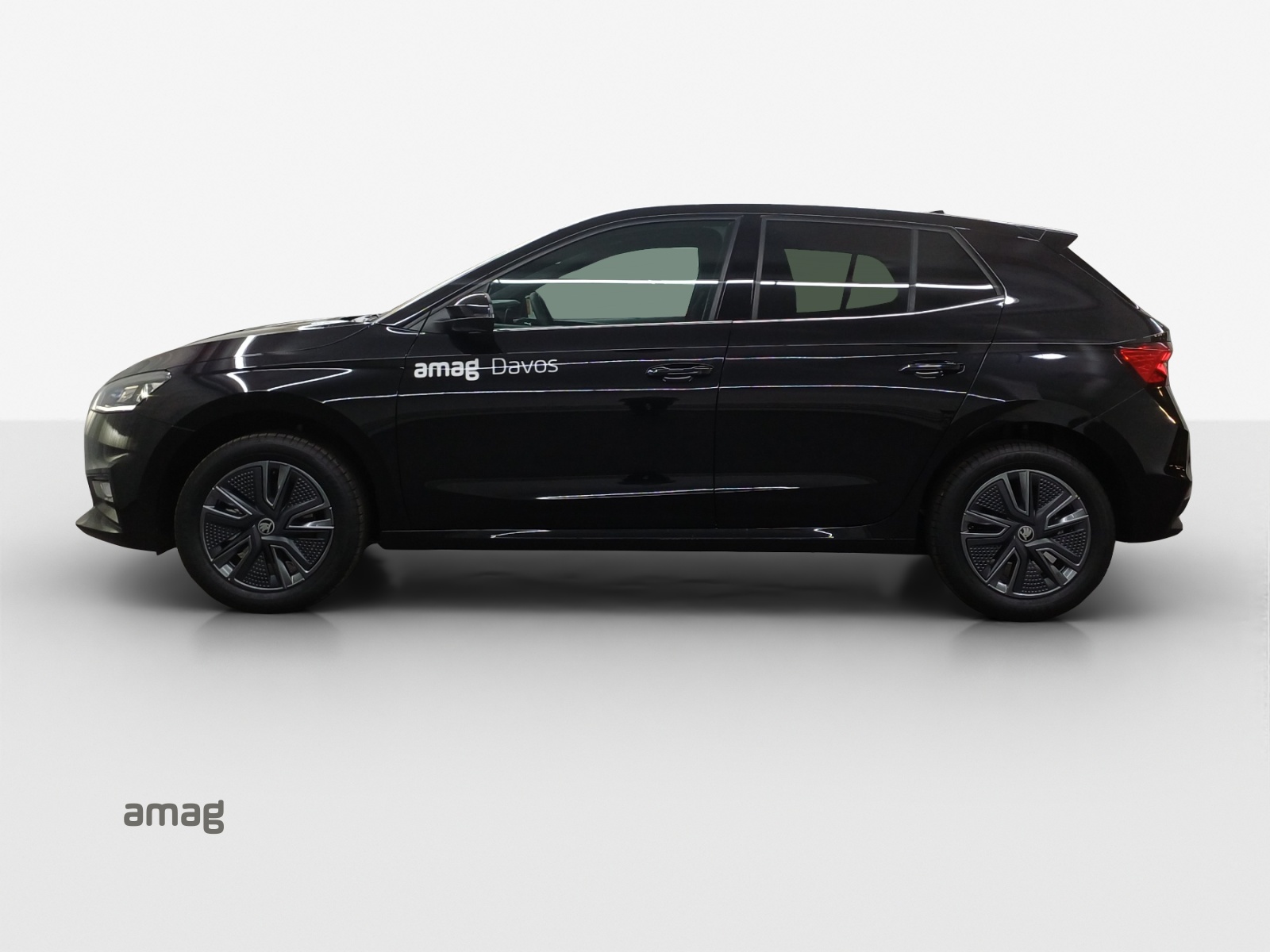 SKODA Fabia 1.5 TSI Dynamic DSG-showroom-element-1