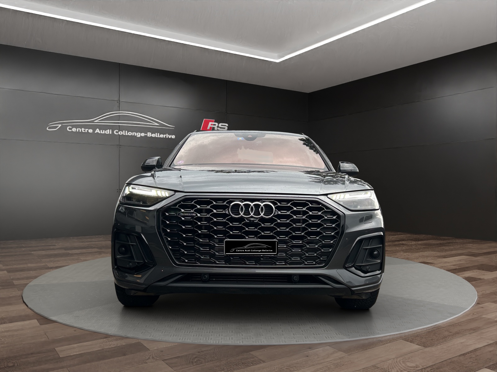 AUDI Q5 Sportback 55 TFSI e PHEV S line quattro S-tronic-showroom-element-1