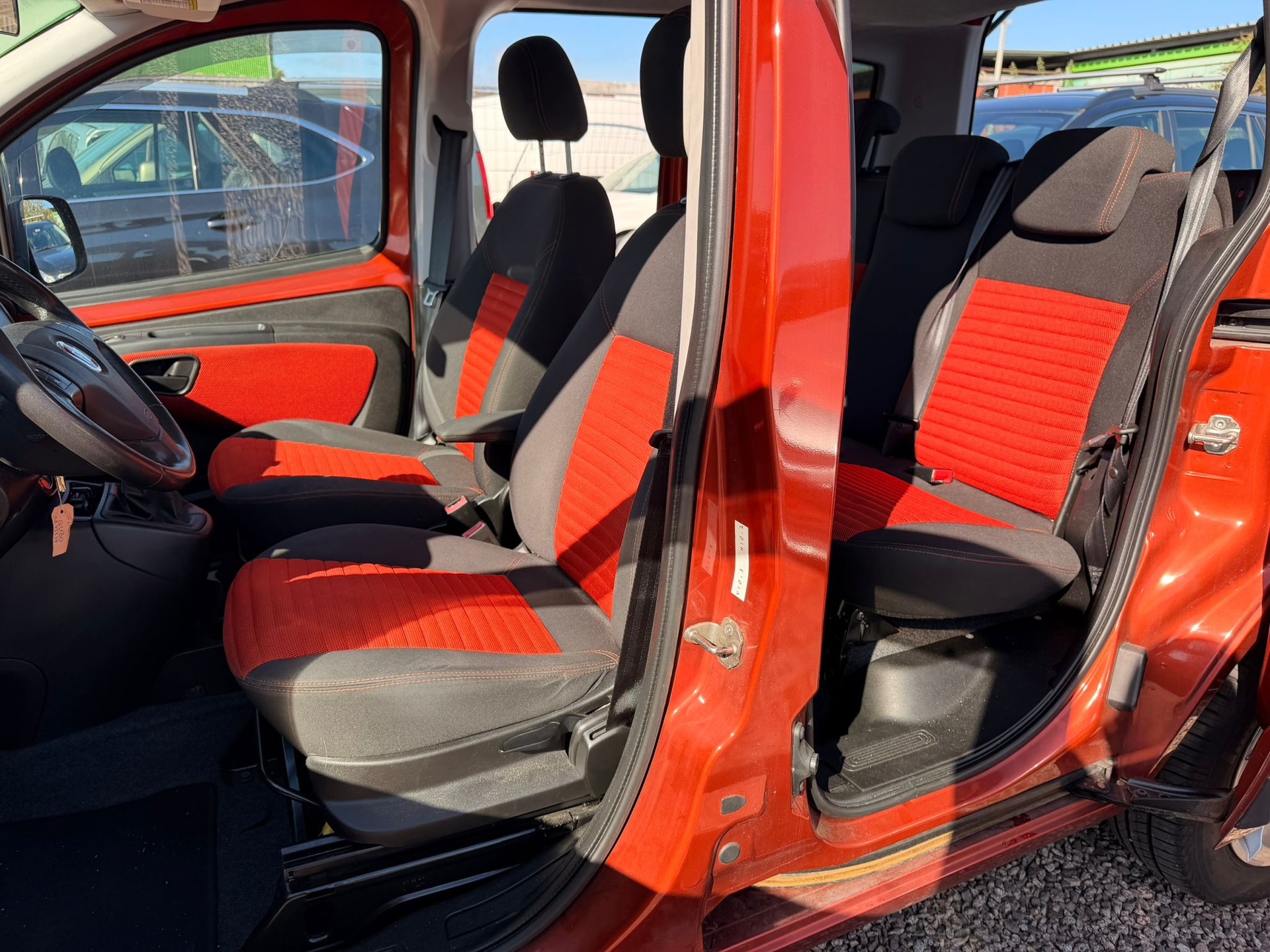 FIAT Qubo 1.3 JTD Dynamic-image-7
