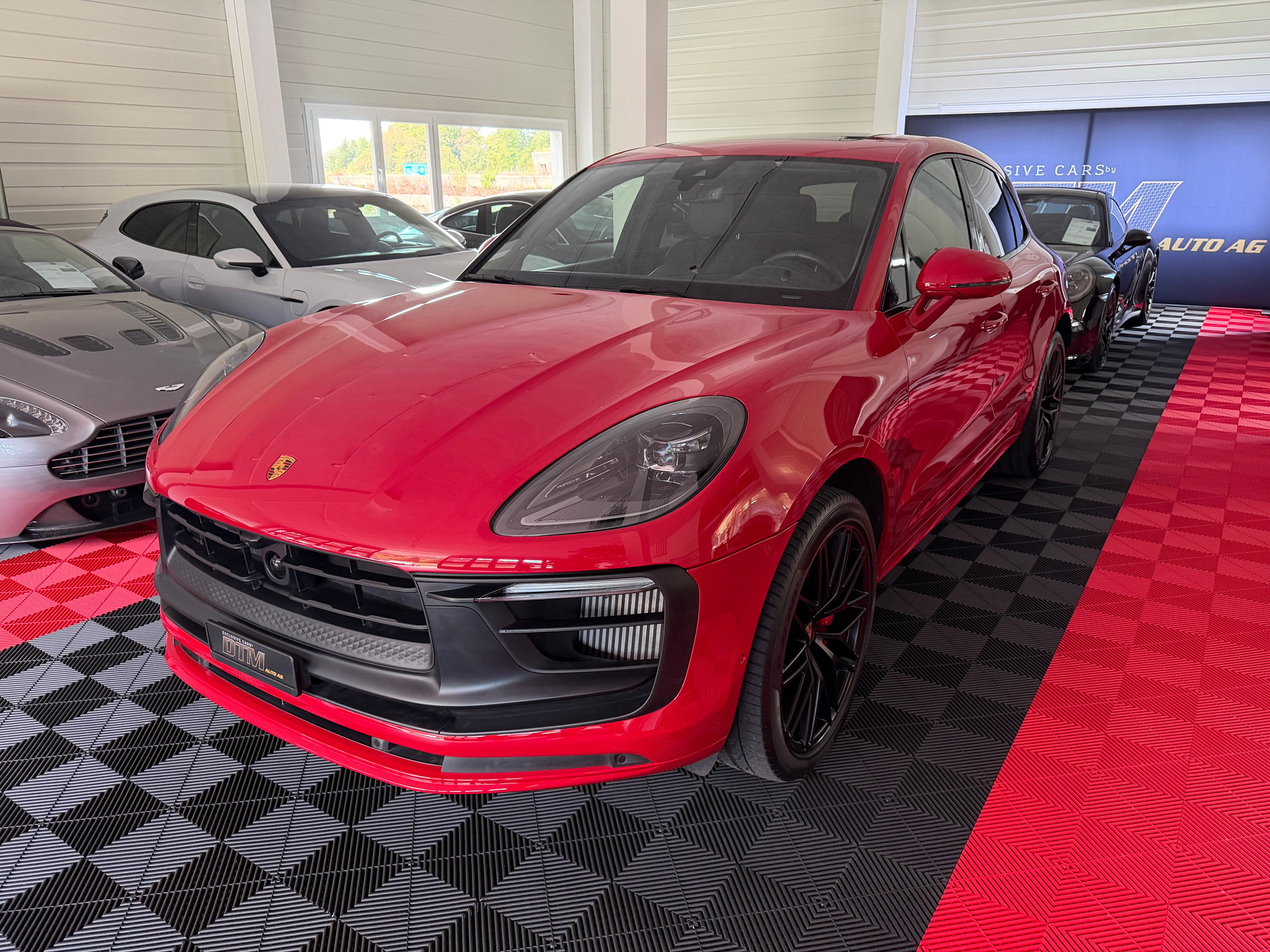 PORSCHE Macan GTS PDK