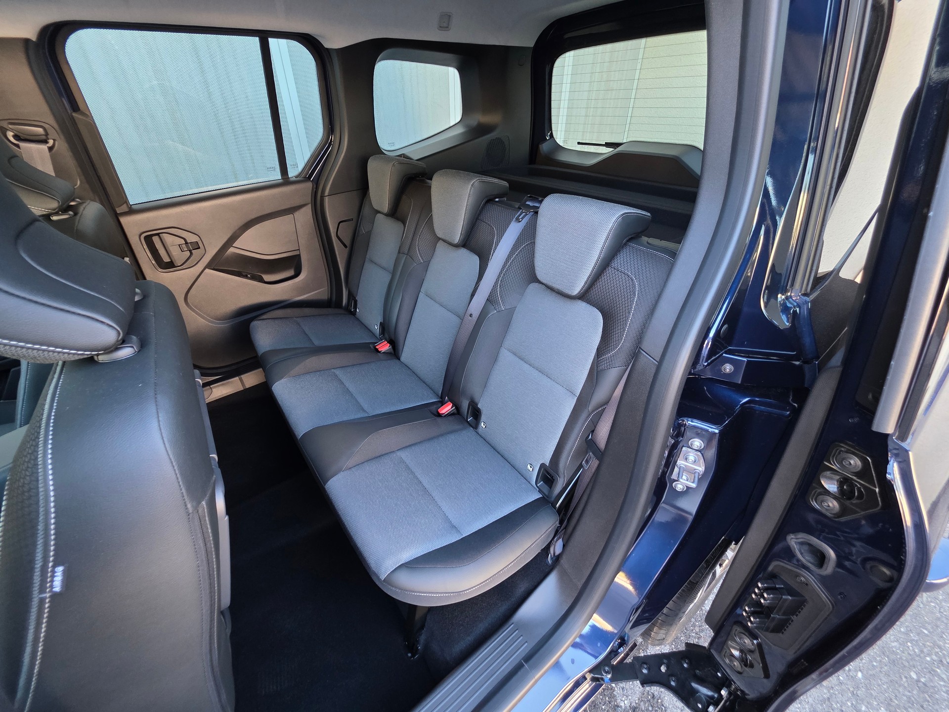 RENAULT Kangoo 1.3 TCe 130 PF Techno EDC-image-5