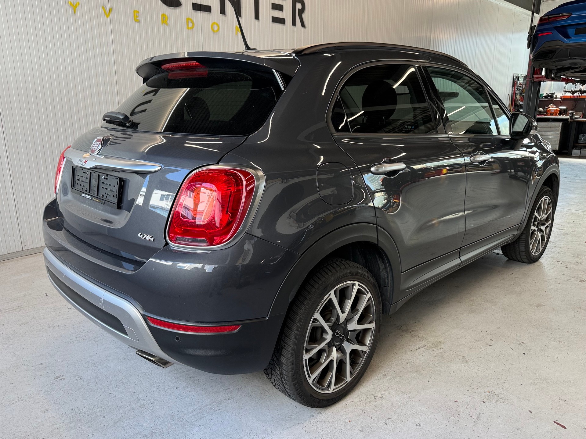 FIAT 500X 1.4T Cross Plus 4x4 Automatic-showroom-element-1