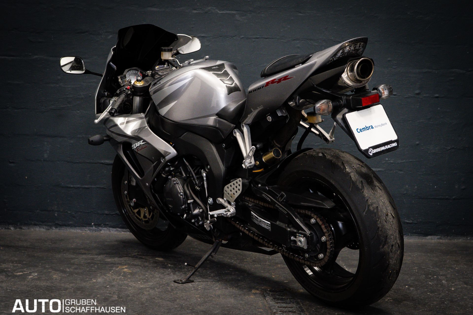 HONDA CBR 1000 RR-image-9