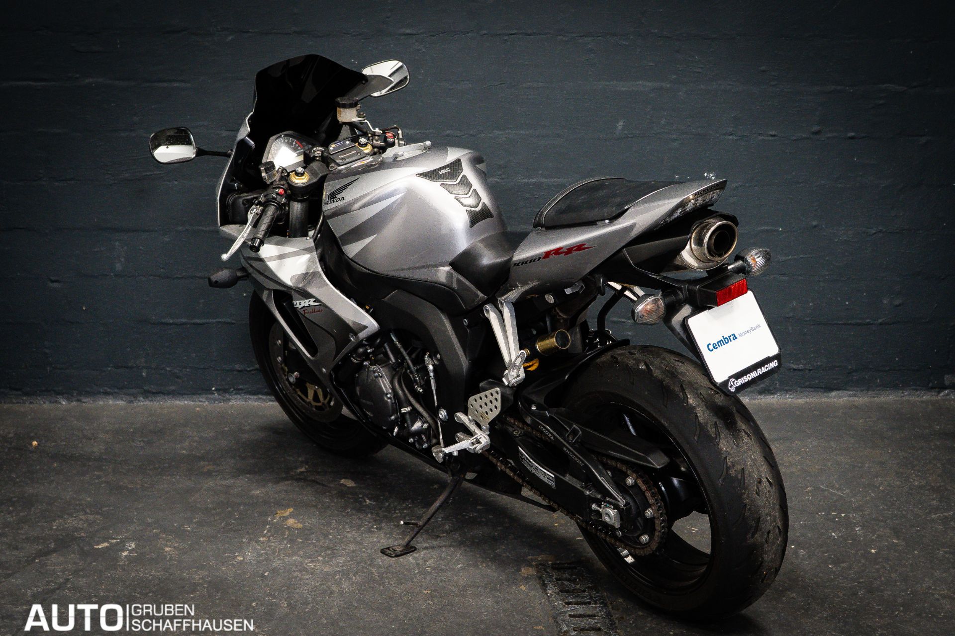 HONDA CBR 1000 RR-image-8