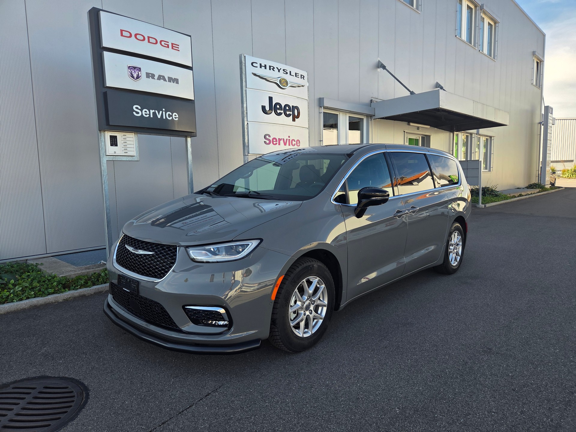 CHRYSLER Pacifica 3.6 V6 Select 291 PS / 8-Plätzer-showroom-element-1