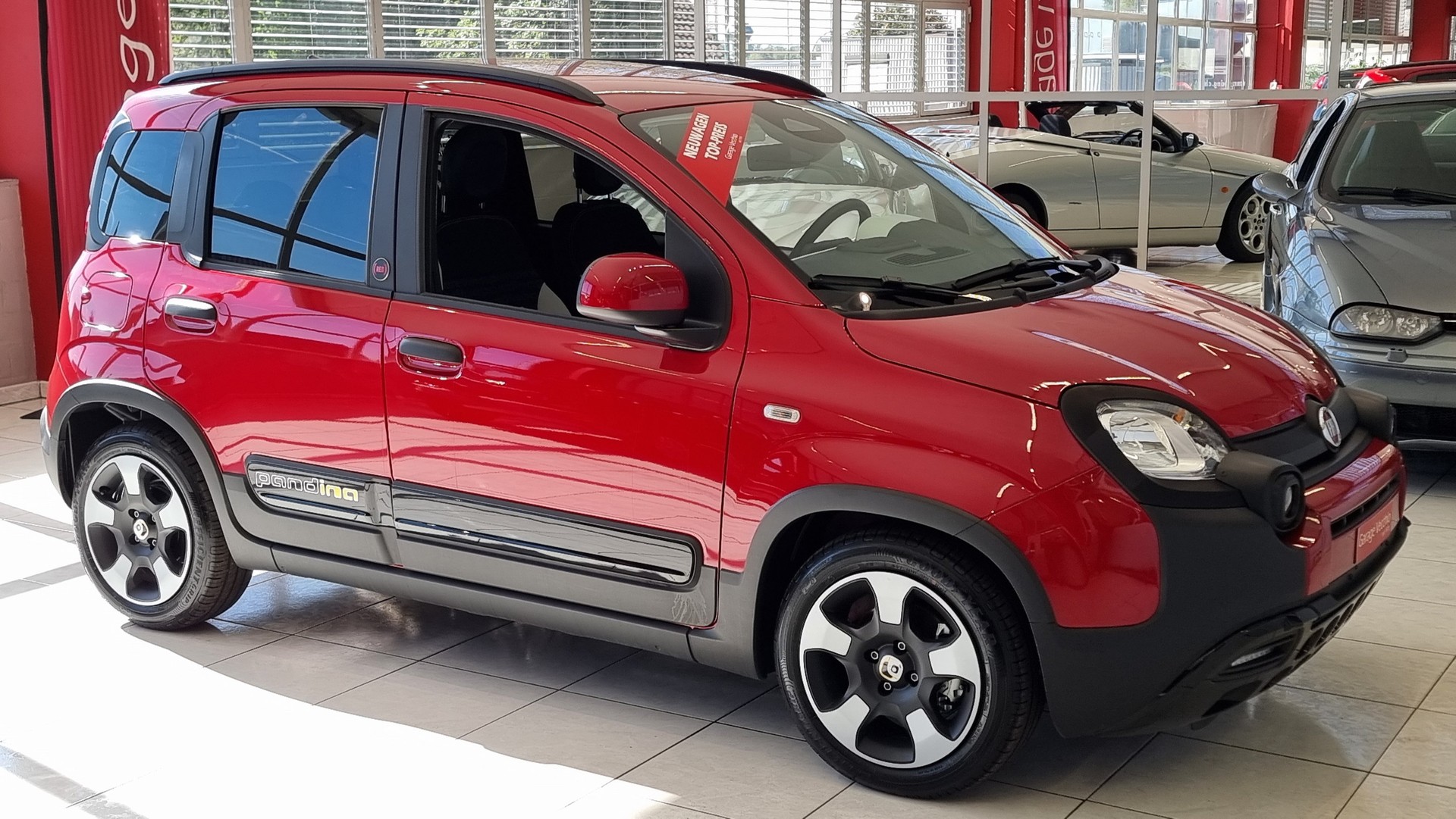 FIAT Panda 1.0 Hybrid Cross-image-6