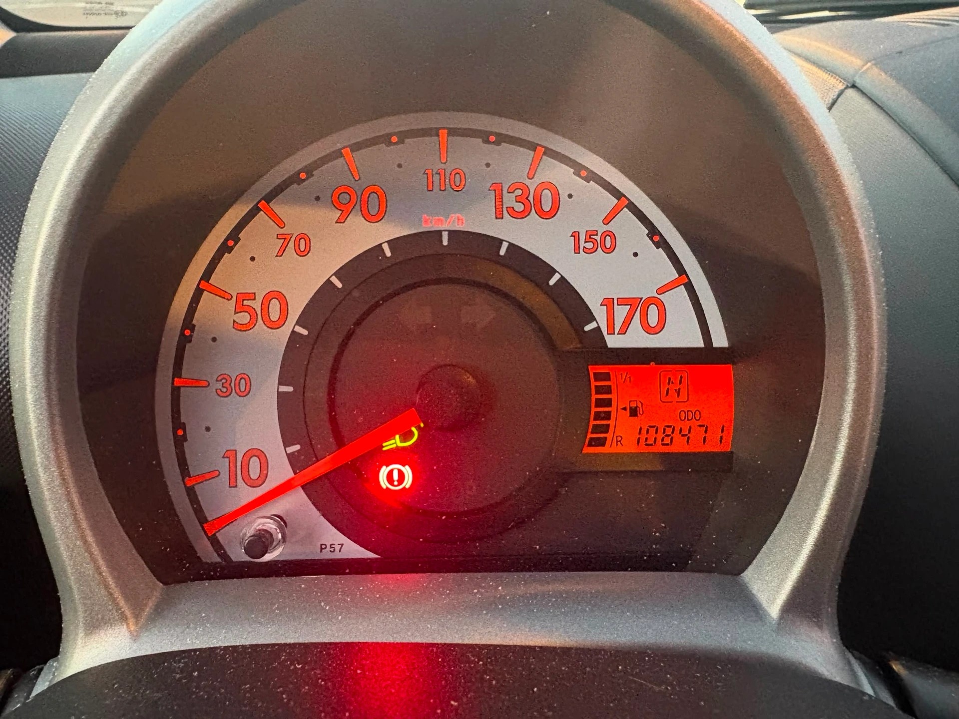 TOYOTA Aygo 1.0-image-9
