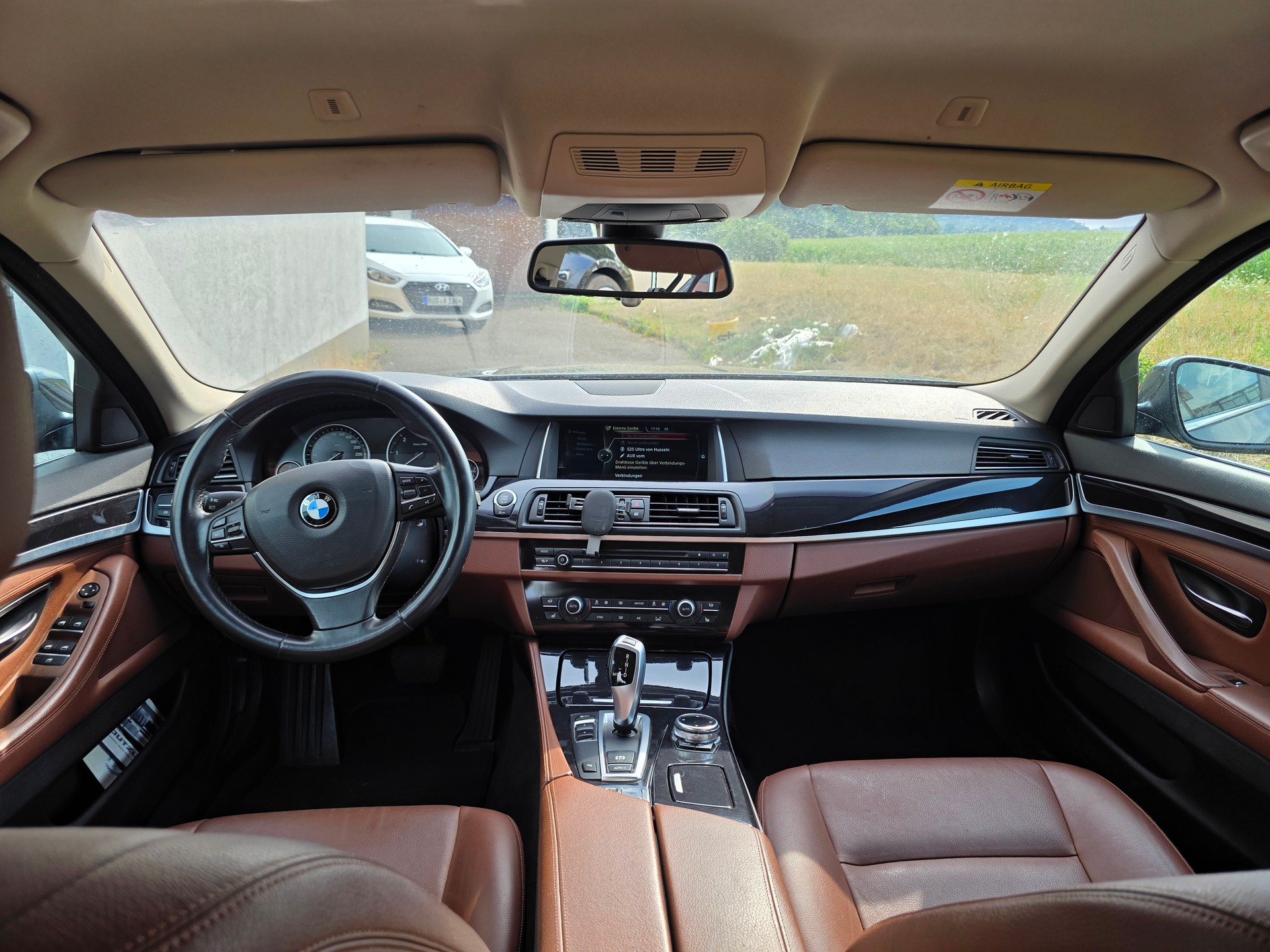 BMW 520d Touring Luxury Line Steptronic-image-7