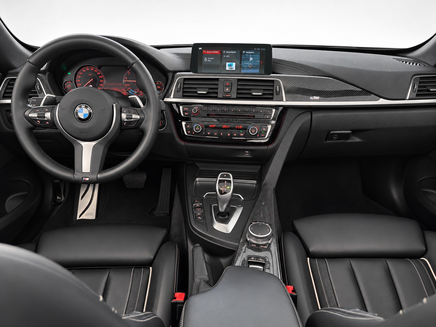 BMW 440i xDrive M-Sport Cabrio Individual-image-17