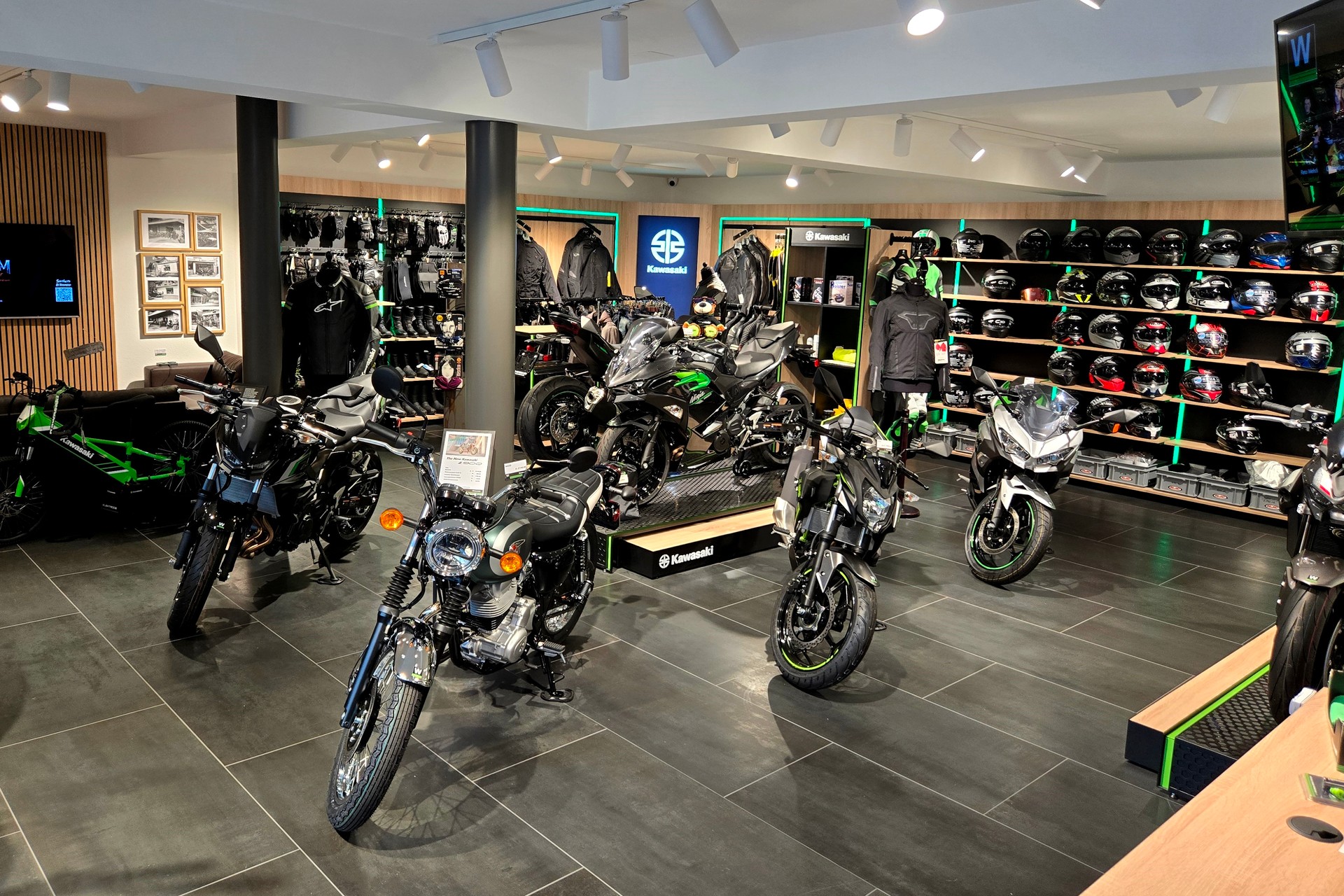 KAWASAKI Z 650 S (50/35 KW) Level 1-image-13