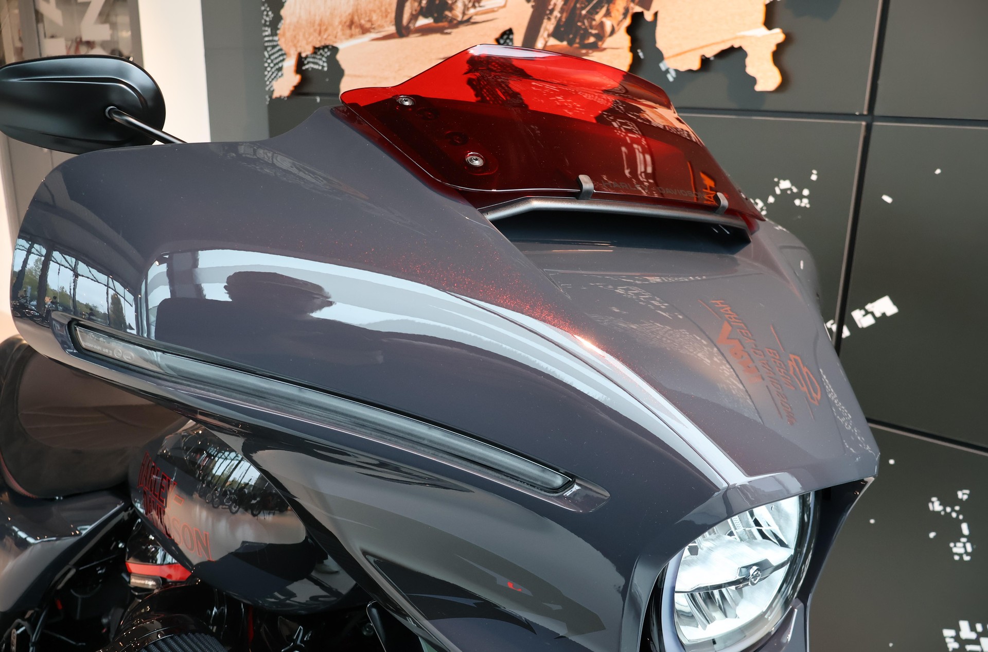 HARLEY-DAVIDSON FLHXSTSE CVO Street Glide ST-image-4