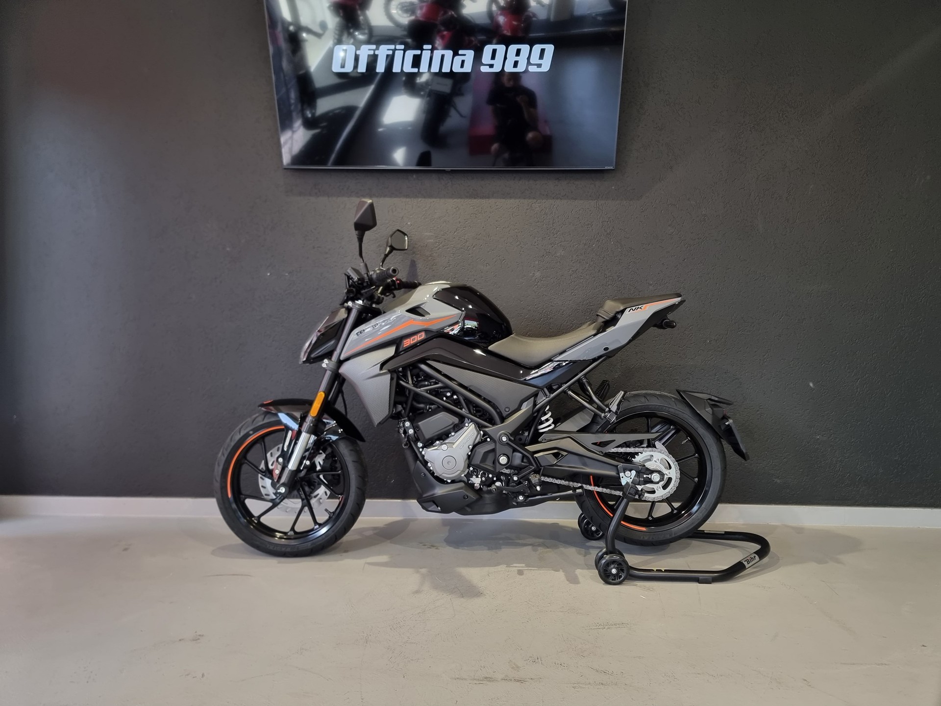 CF MOTO 300NK-image-1