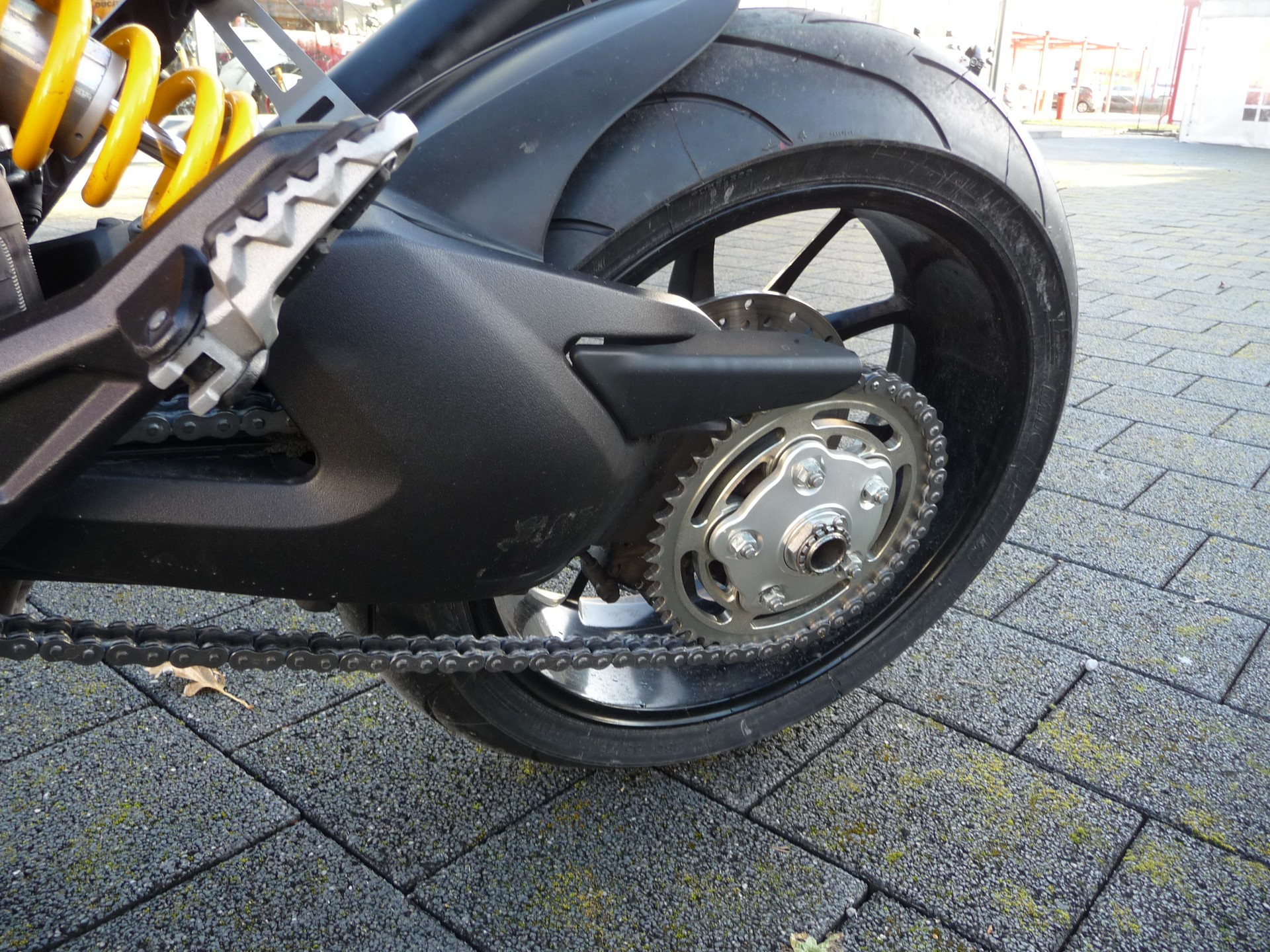 DUCATI Hypermotard 939-image-3
