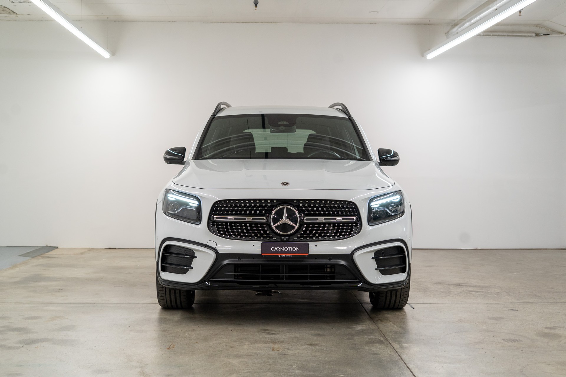 MERCEDES-BENZ GLB 250 AMG Line 4matic*Facelift*360°Kamera*Burmester*El.Sitze*-showroom-element-1