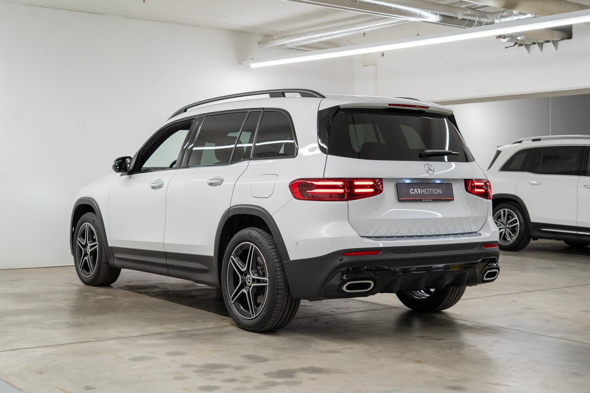 MERCEDES-BENZ GLB 250 AMG Line 4matic*Facelift*360°Kamera*Burmester*El.Sitze*-image-6