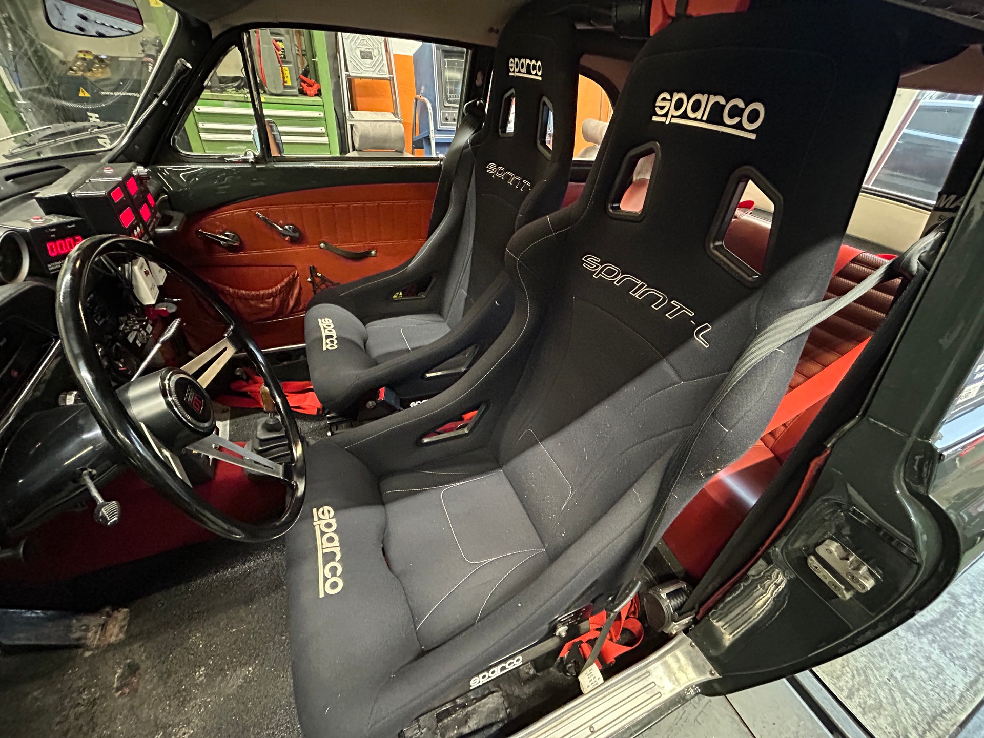 VOLVO 123GT Rallye-image-7