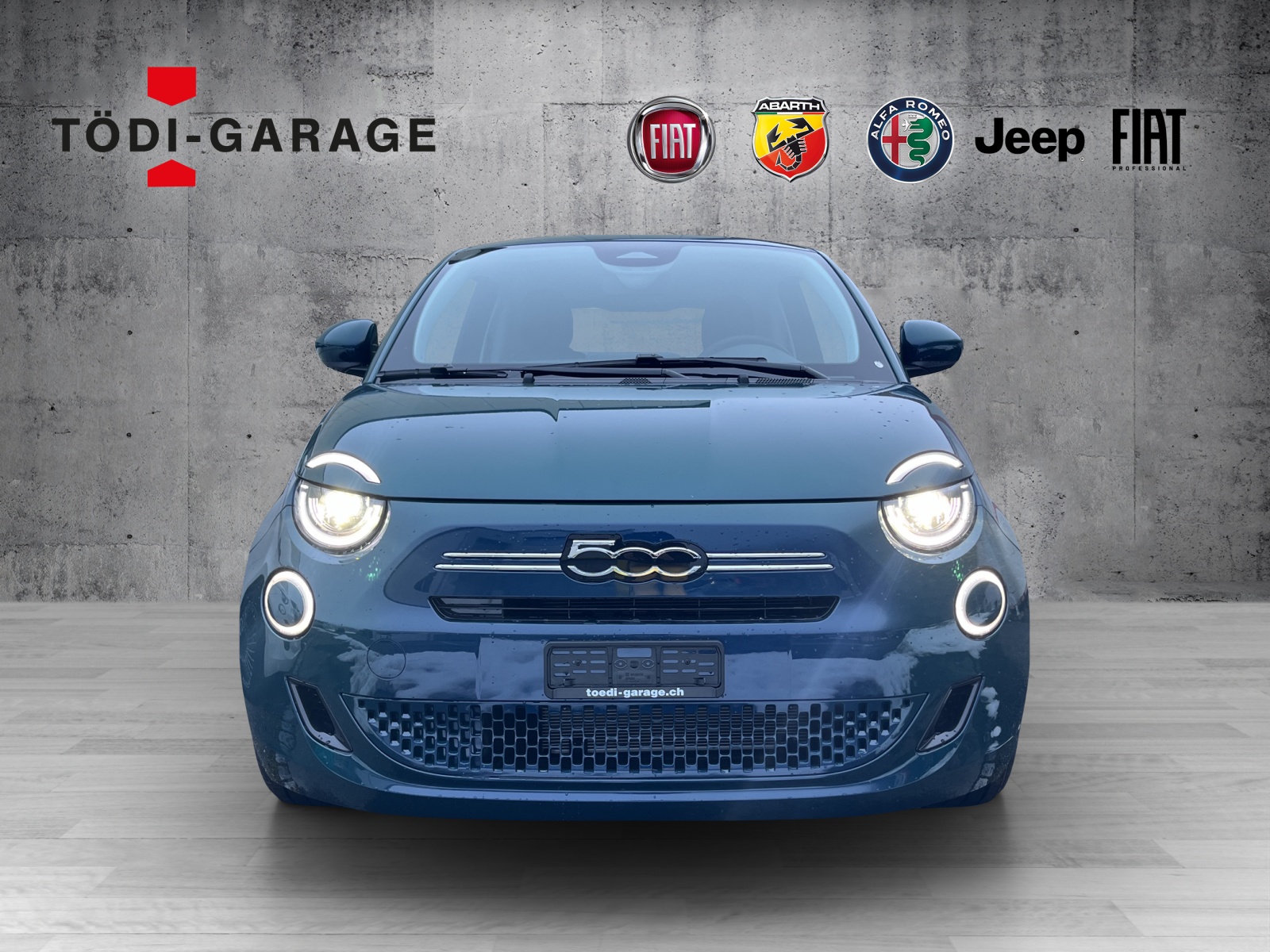FIAT 500 1.0 Hybrid Torino-showroom-element-1